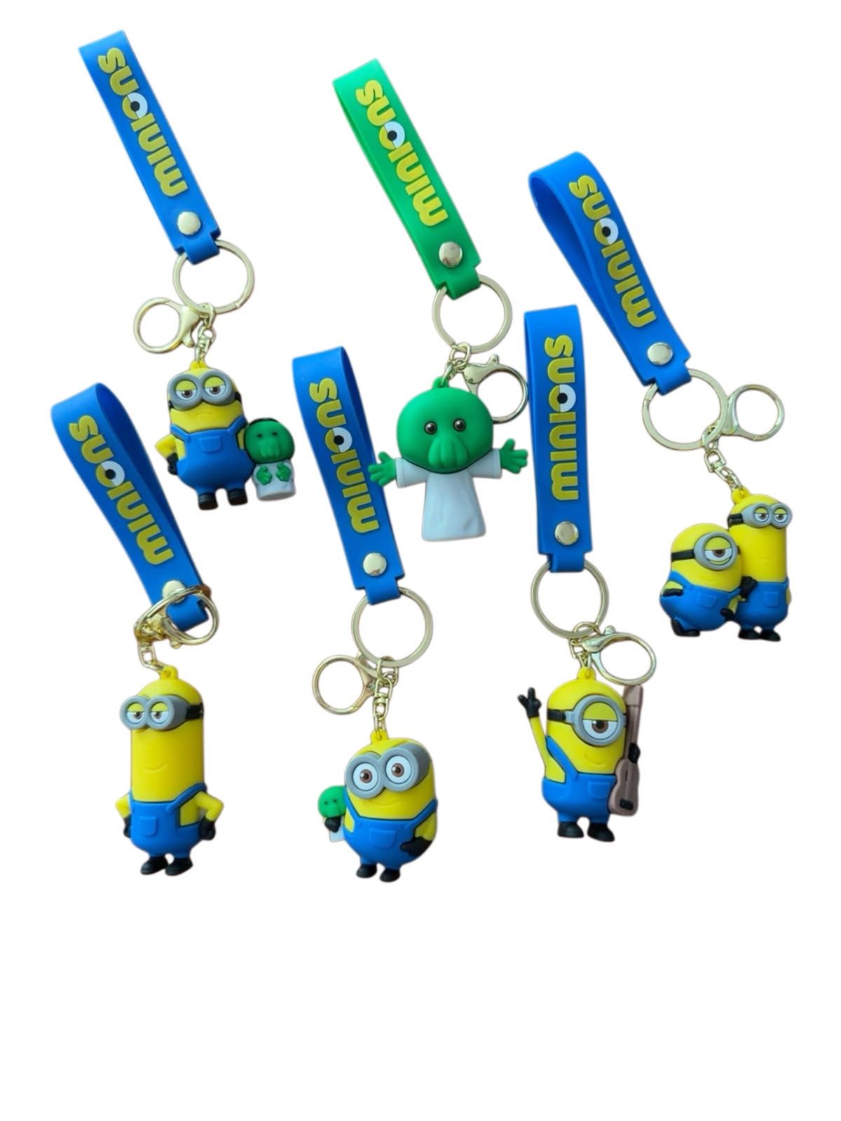 GOLDIA GMBH Schlüsselanhänger Minions Comicfigur mit Handschlaufe und Karabiner,Zufallsmotiv 5–6,5cm (Set, 1-tlg., Geschenk-Set), Sechs Designs, flexible Schlaufe, Karabiner und Metallring