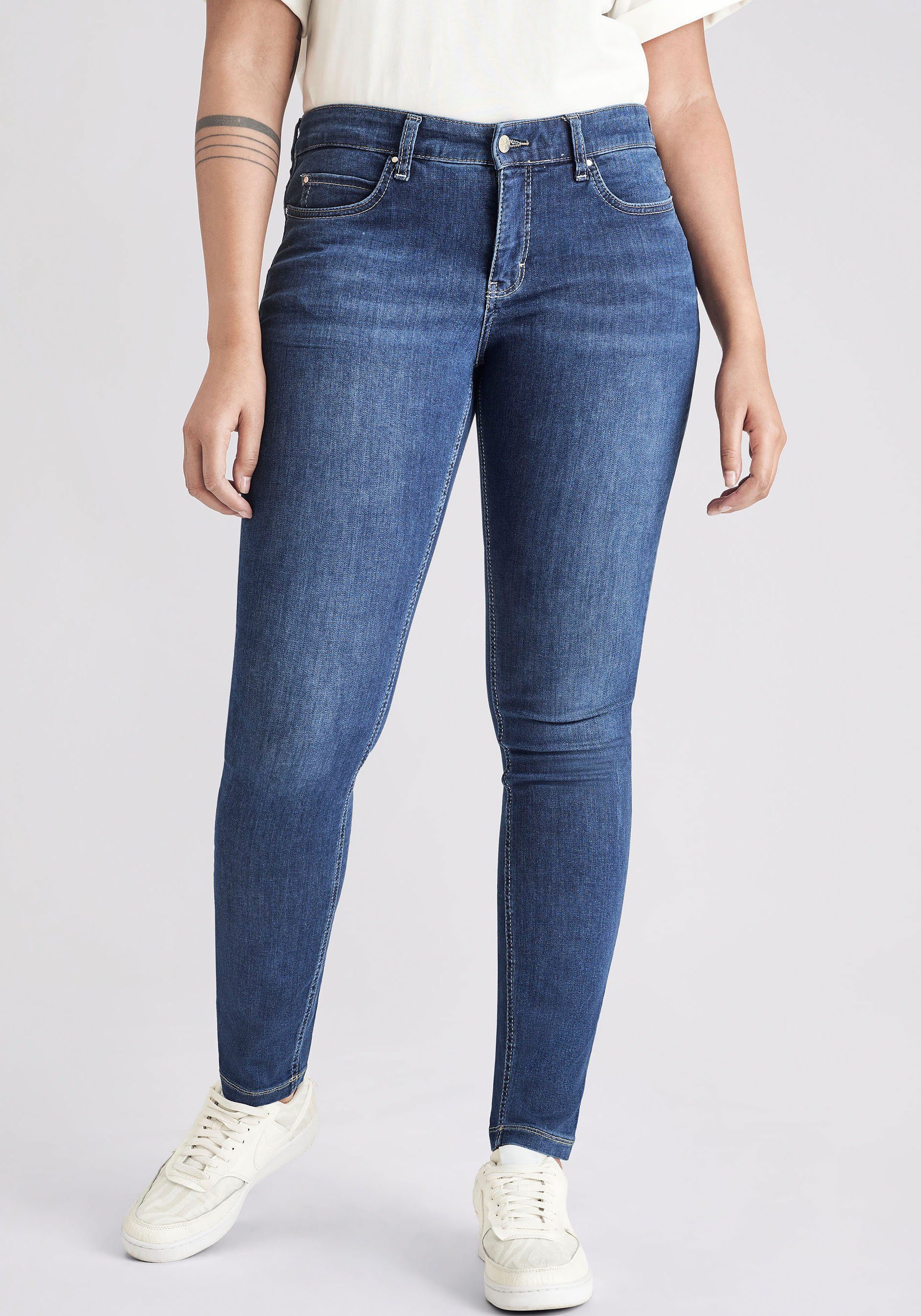 sorgt MAC blue Qualität Dream Hochelastische mid für wash Skinny-fit-Jeans Skinny Sitz perfekten authentic den