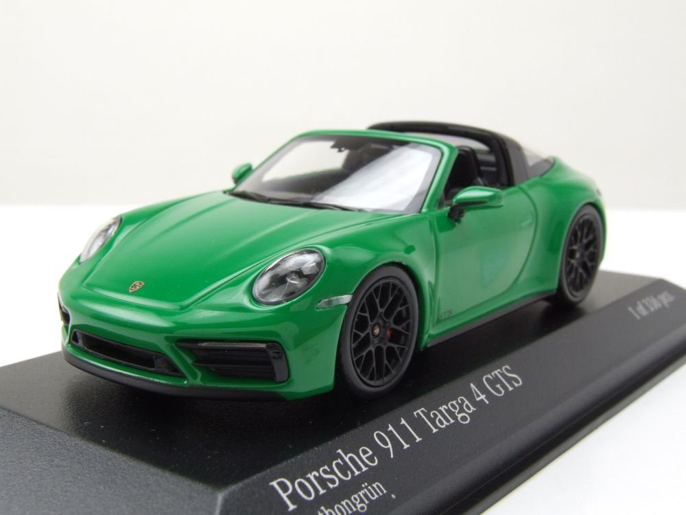 Minichamps Modellauto Porsche 911 992 Targa 4 GTS 2022 grün Modellauto 1:43 Minichamps, Maßstab 1:43
