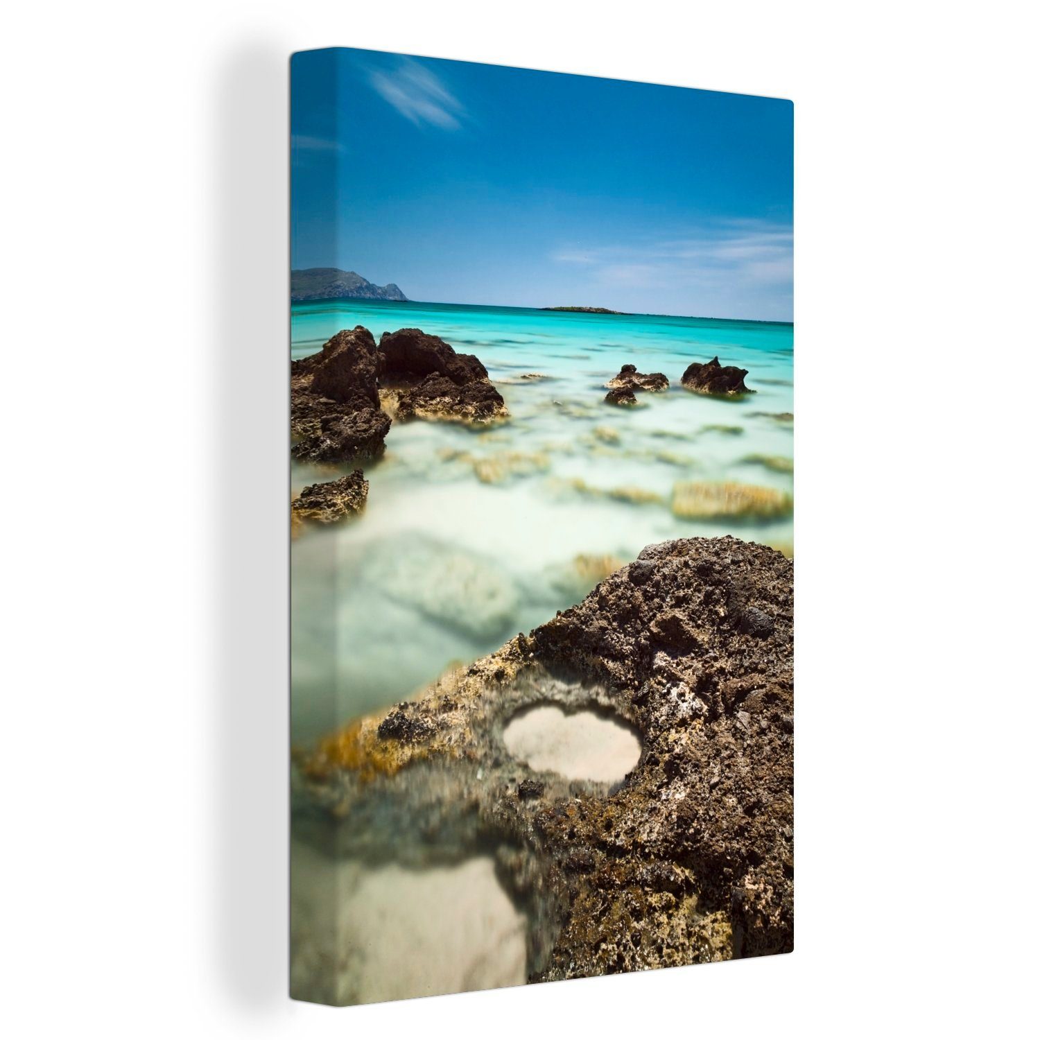 OneMillionCanvasses® Leinwandbild Sehr klares Meerwasser an den Felsen des Elafonisi Beach, (1 St), Leinwandbild fertig bespannt inkl. Zackenaufhänger, Gemälde, 20x30 cm