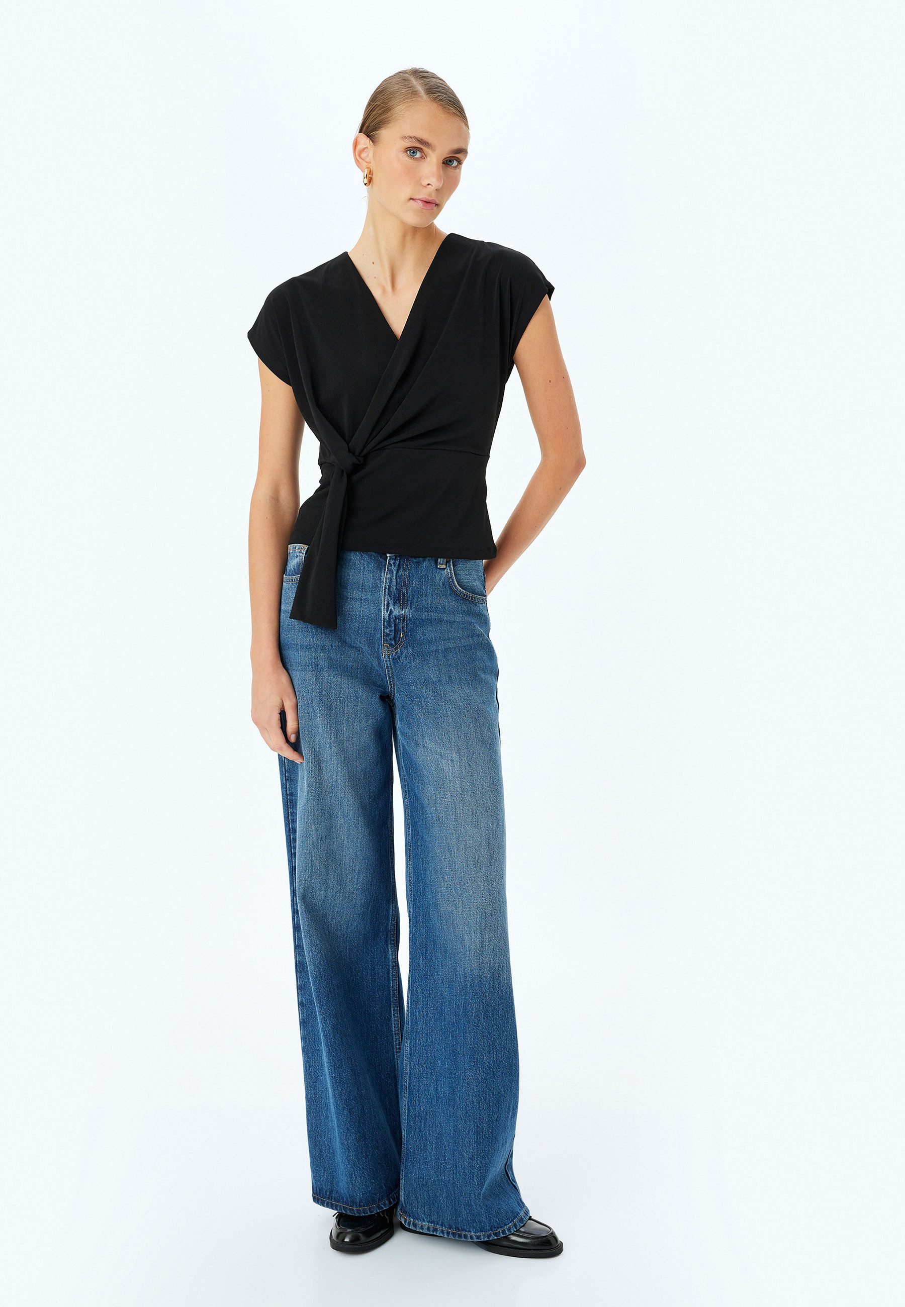 Koton Wickelbluse Ärmellos Doppelreihiger Kragen Wickelbluse günstig online kaufen