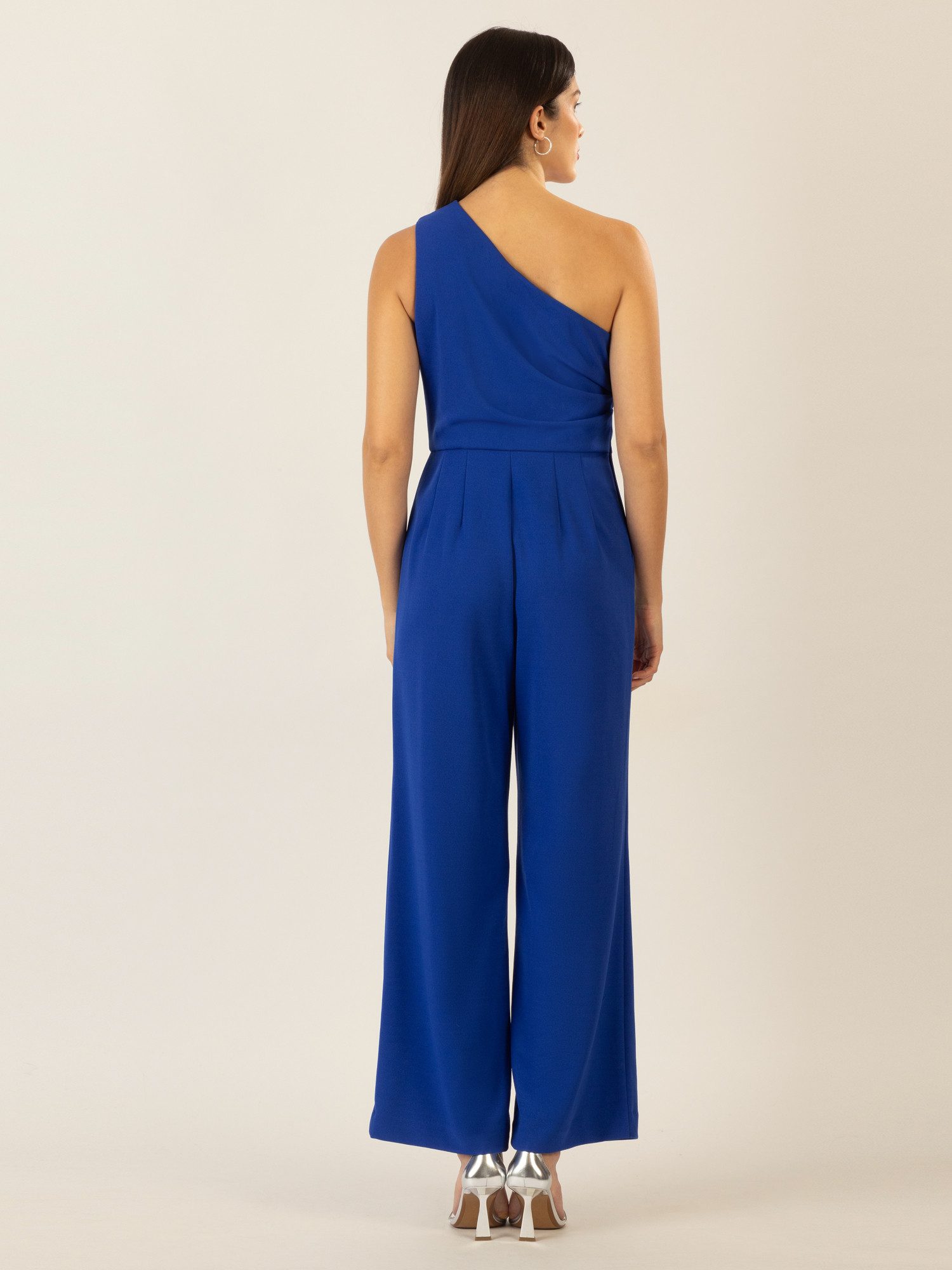 Apart Jumpsuit aus einer leicht strukturierten Ware