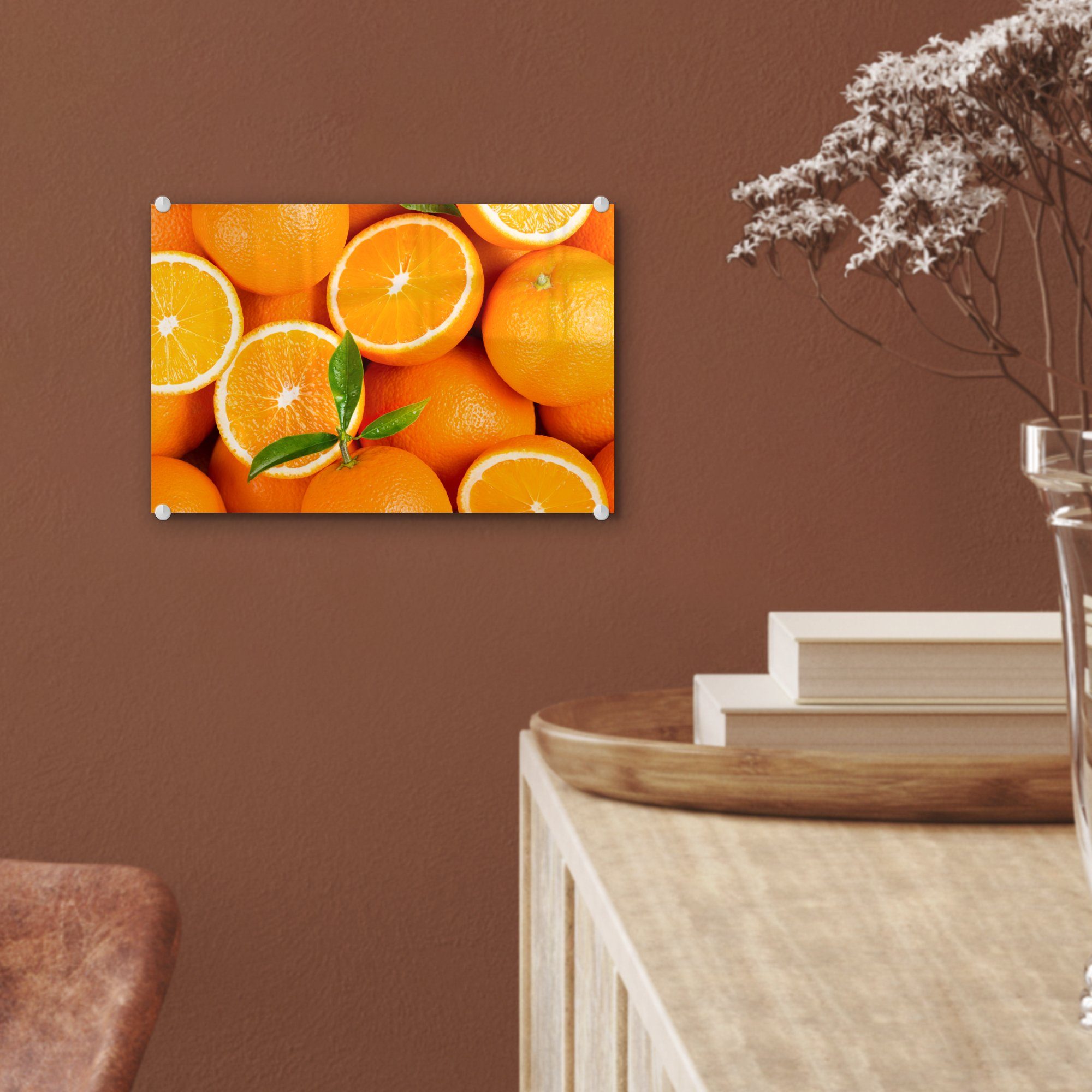 MuchoWow Acrylglasbild Wandbild - Glas (1 Foto Bilder Glasbilder - Früchte auf - - Blätter, auf Glas Wanddekoration Orange - St)
