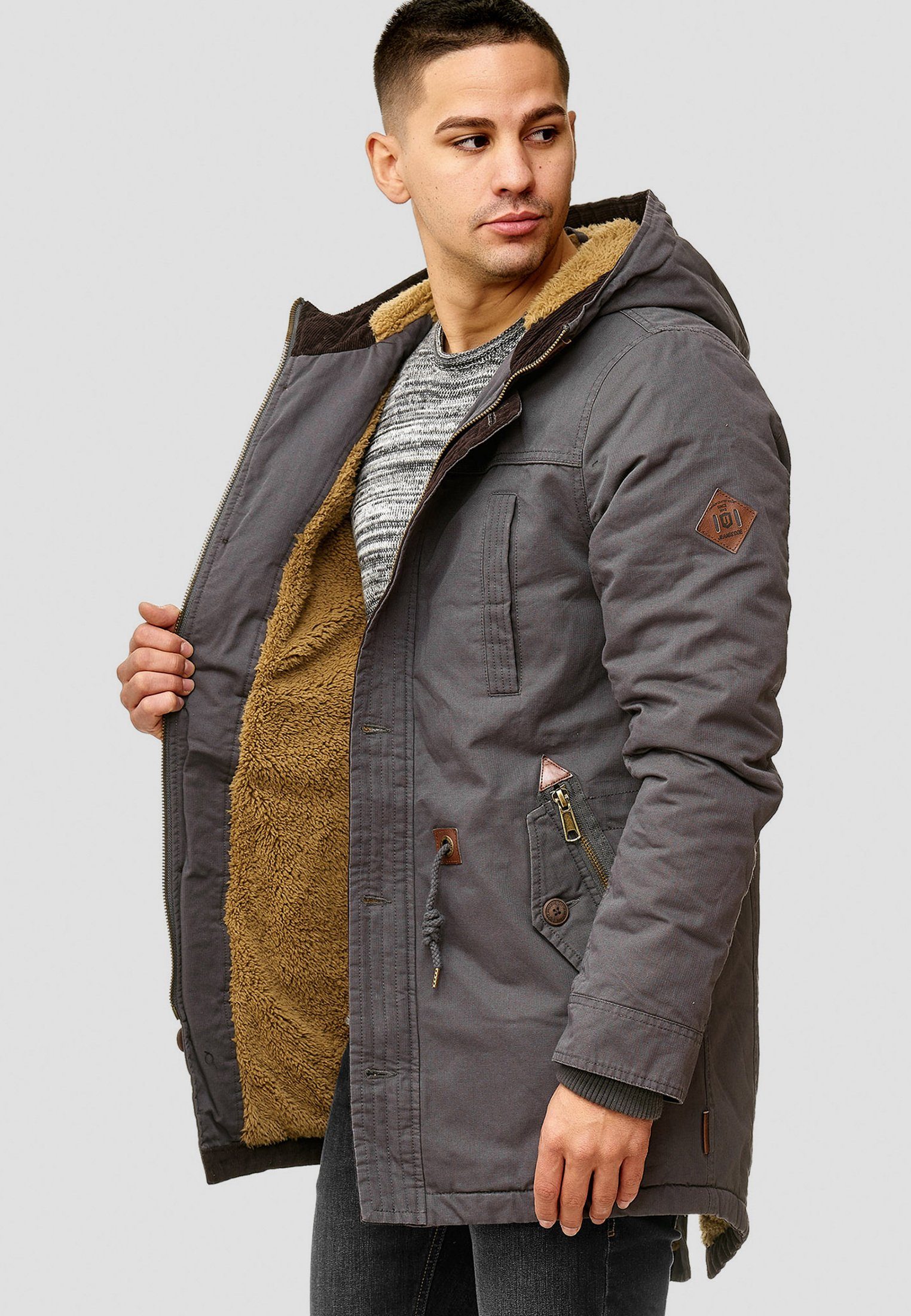 Indicode Parka Barge