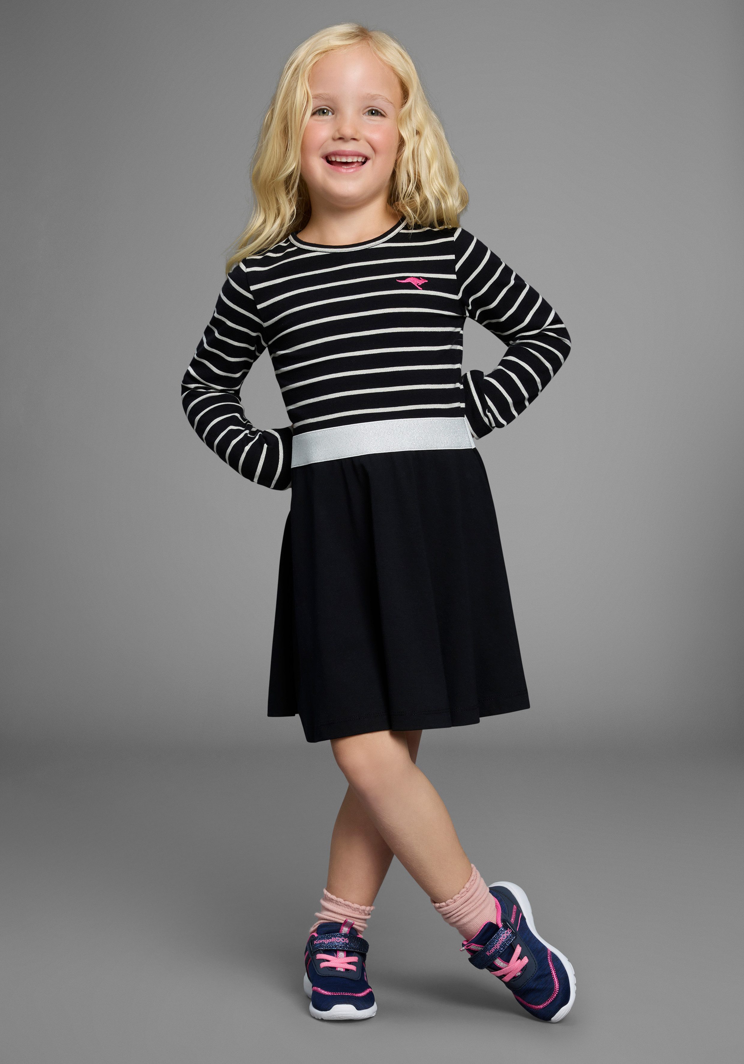 KangaROOS Jerseykleid Ringelkleid für kleine Mädchen Glitzer-Ringel, festliche Anlässe, kniefrei, modischer Stil