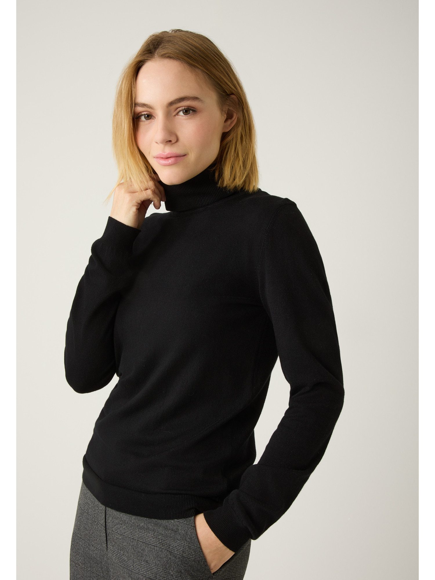 MORE&MORE Rollkragenpullover figurbetonter Rollkragenpullover günstig online kaufen