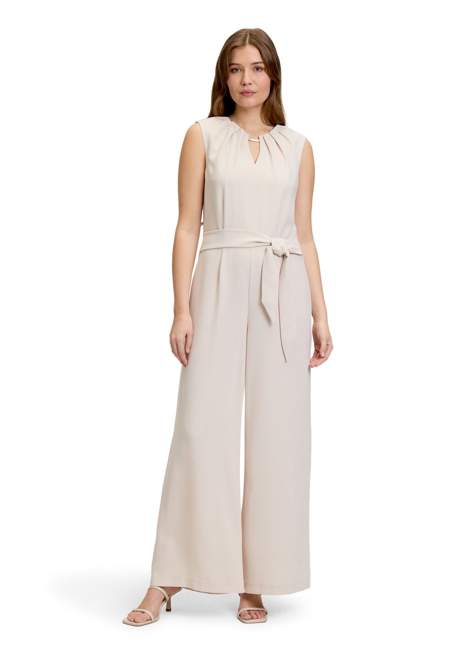 Betty&Co Overall Damen ohne Arm (1-tlg) Falten