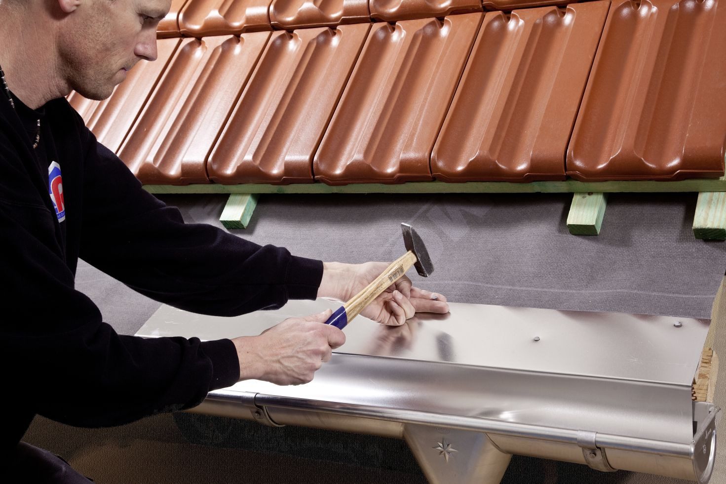 Sarei Haus- und Gartentechnik Dachdurchführung Sarei Rinneneinhang ohne Wasserfalz 1000 x 200 mm, Aluminium