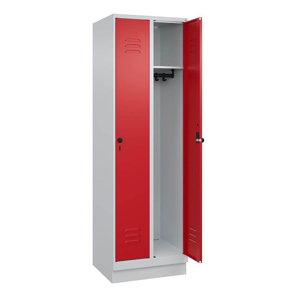 C+P Garderobenschrank Garderobenschrank Classic Plus, Abteilbreite 30 cm, mit Sockel Sockel verzinkt, erhöhter Korrosionsschutz