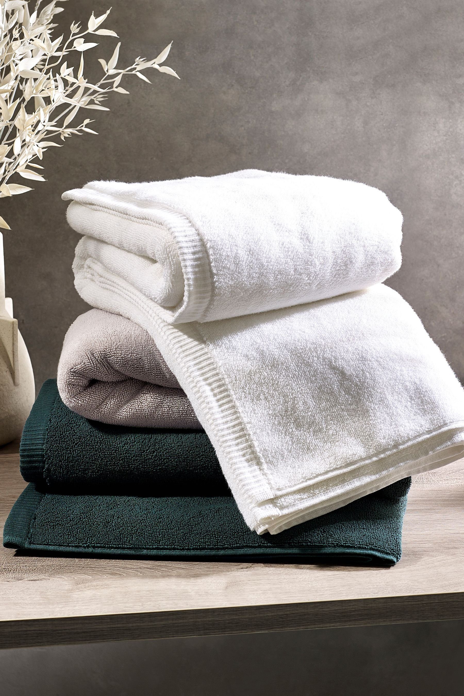 Handtuch, White Luxuriöses Handtuch (1-St) Next