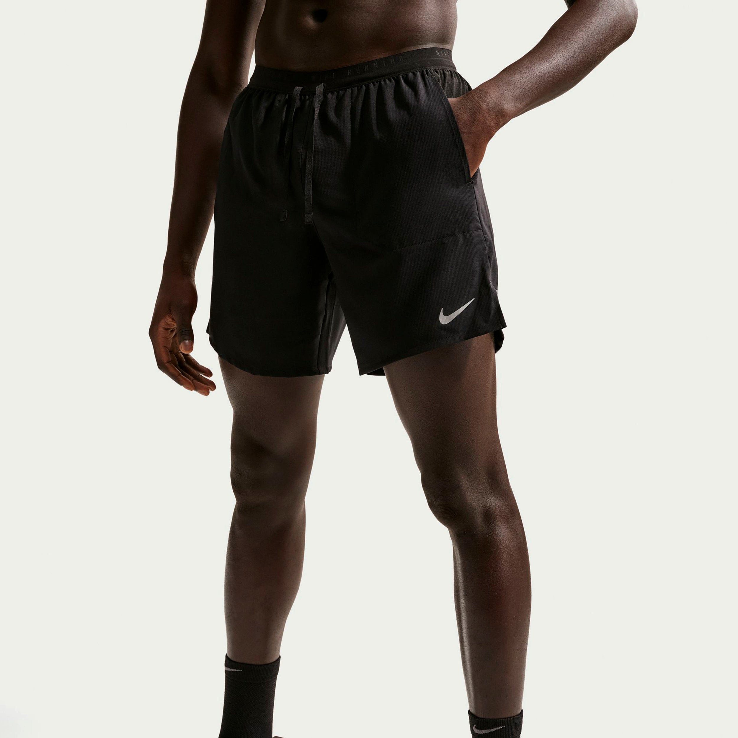 Nike Laufshorts STRIDE 2IN1 7IN