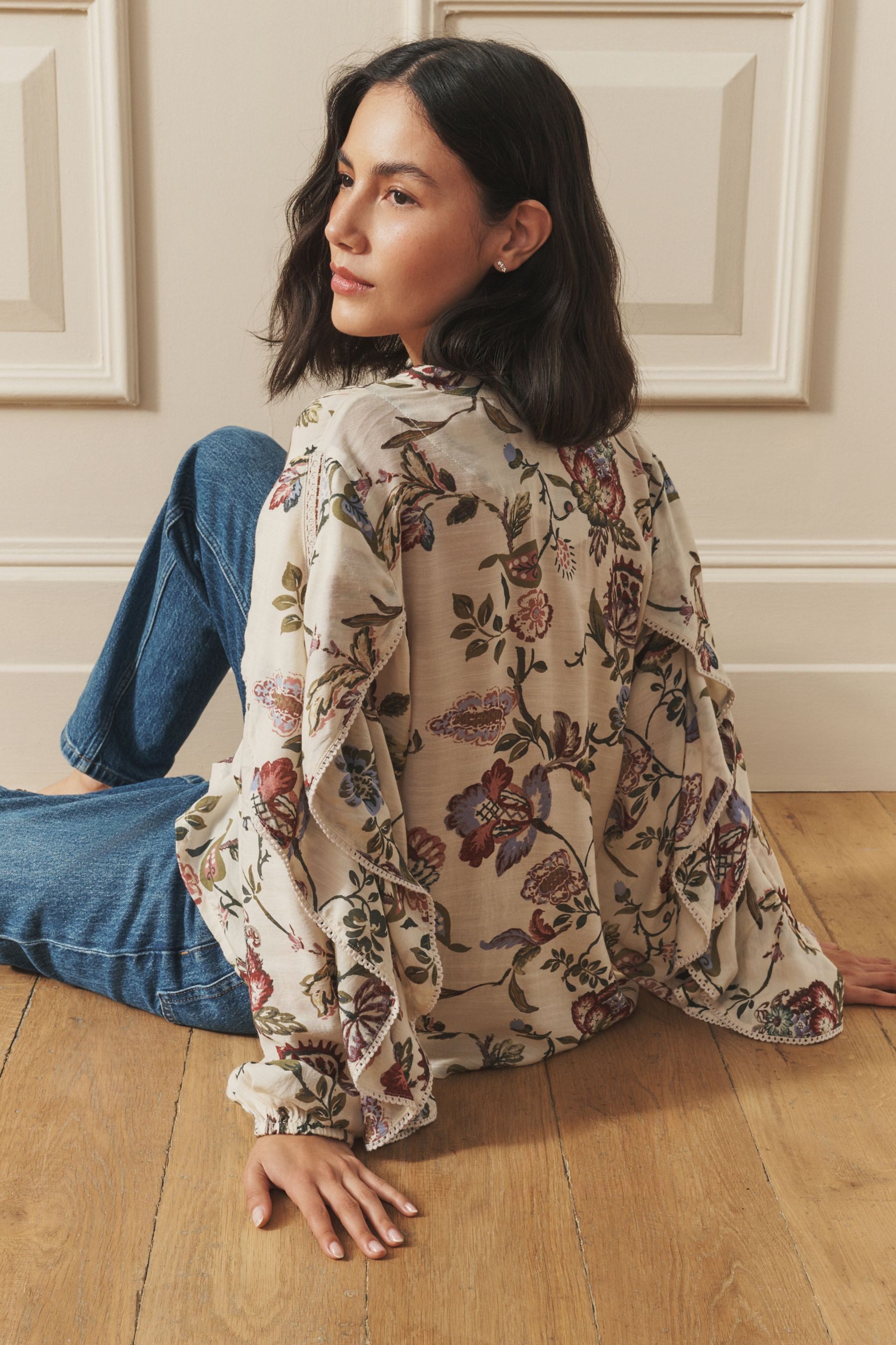 LAURA ASHLEY Langarmbluse Laura Ashley Langärmelige Bluse mit Rüschen (1-tl günstig online kaufen