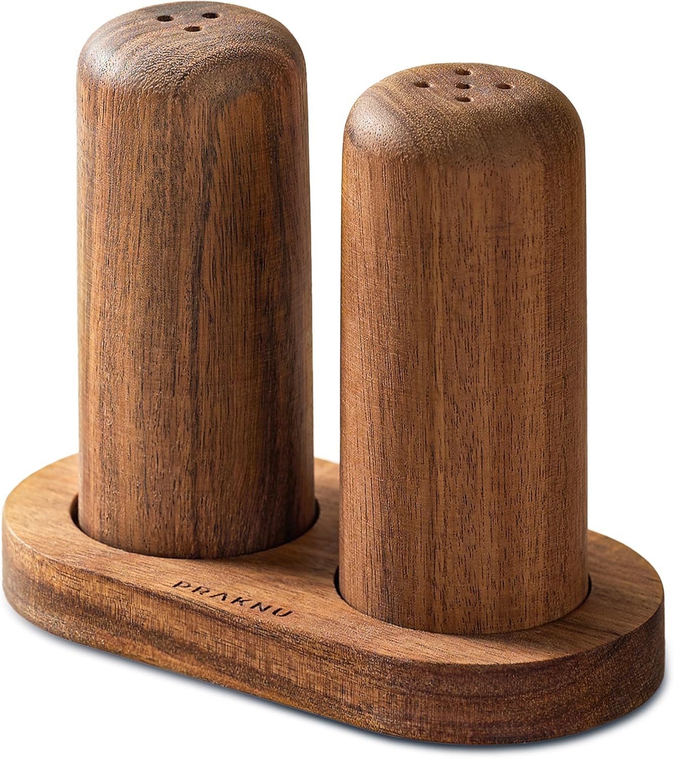 Praknu Salz- / Pfefferstreuer Salz und Pfefferstreuer aus Akazienholz mit Untersetzer, (3er Set, 3-tlg), Nachhaltiges FSC Holz - Handgefertigt & Robust - Einfaches Nachfüllen