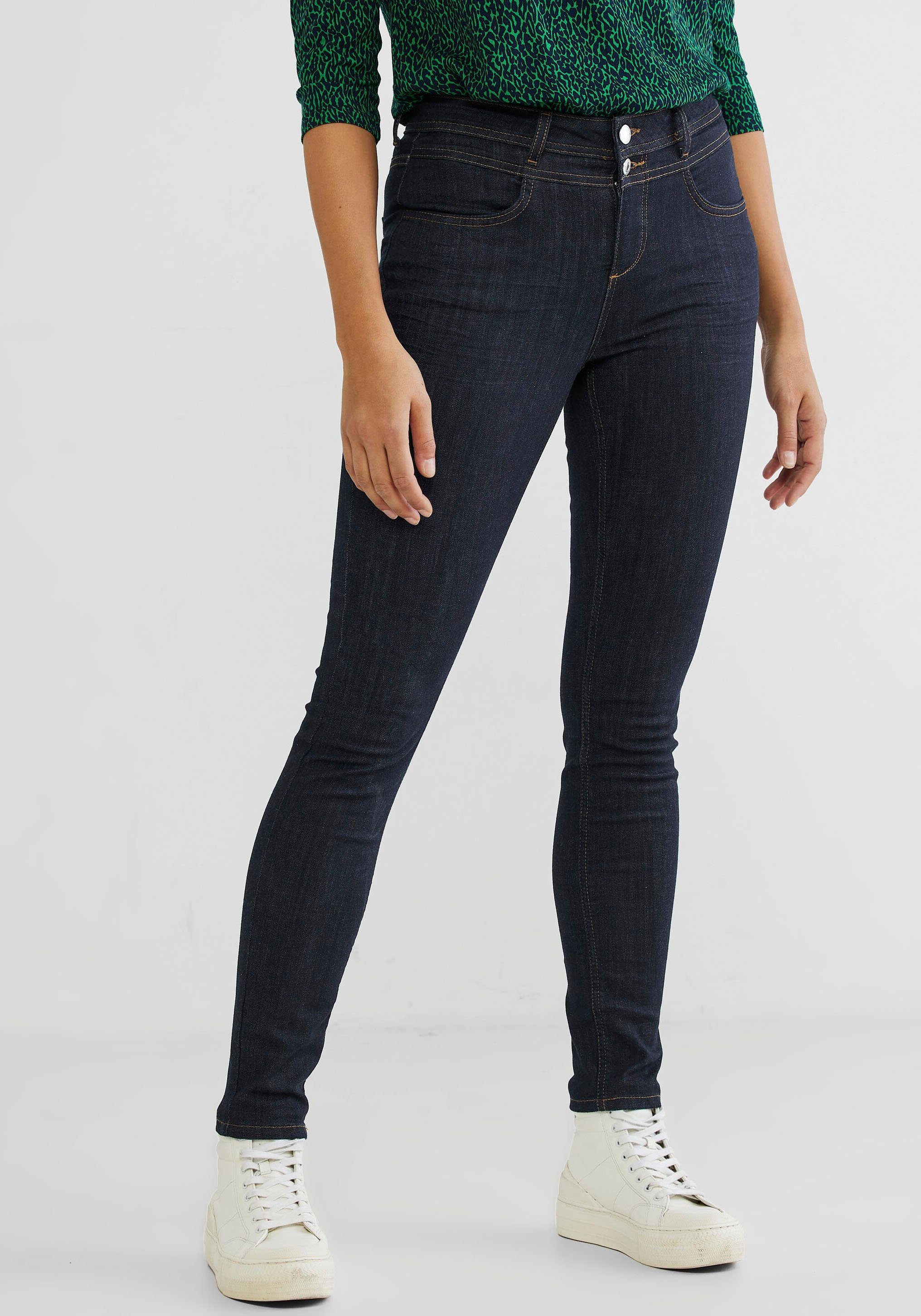 STREET ONE Slim-fit-Jeans »STYLE YORK« in schlichtem Design