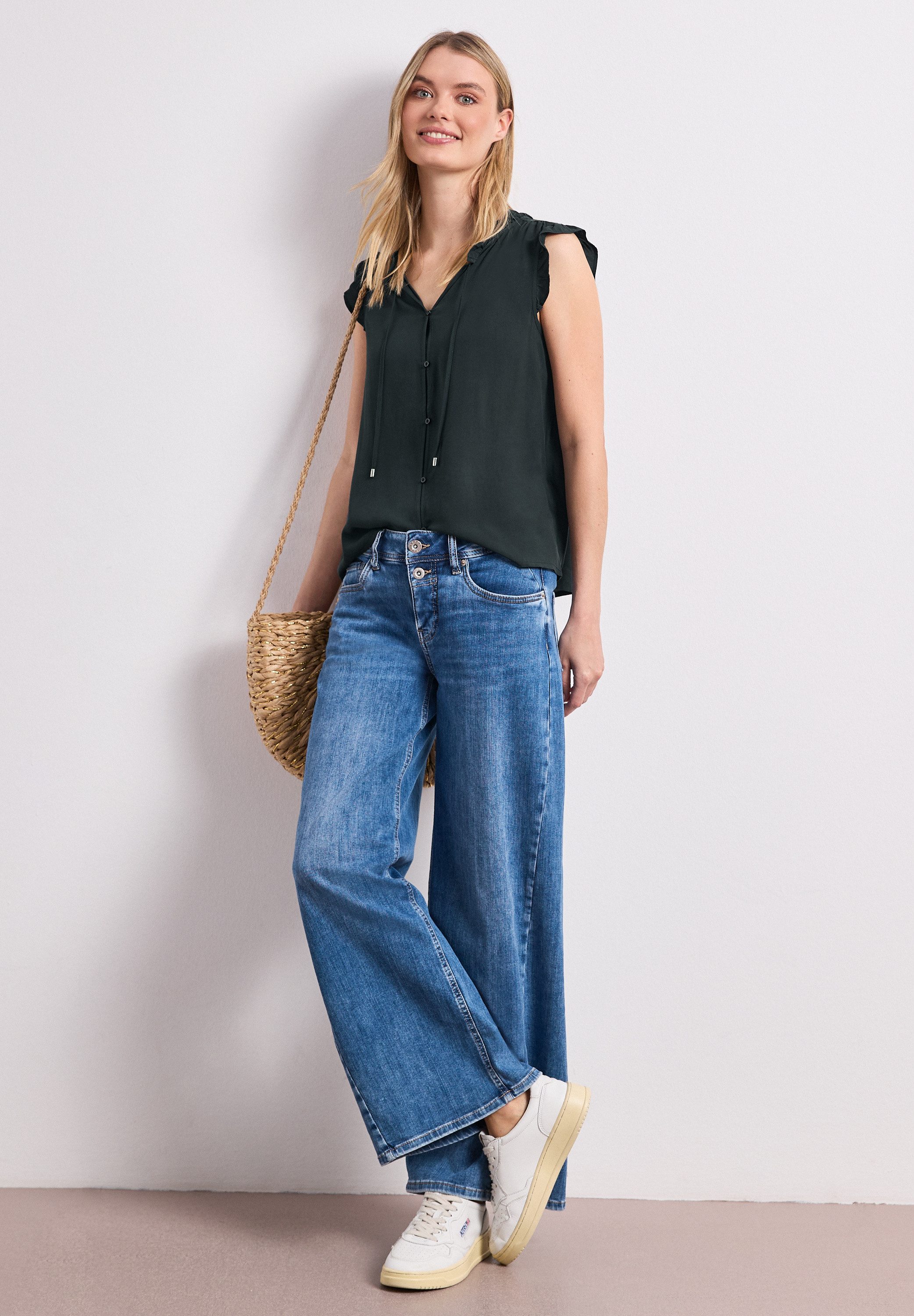 STREET ONE Shirtbluse Sommertop - Split Neck mit Rüschen und Bändern – Bild 4 von 5