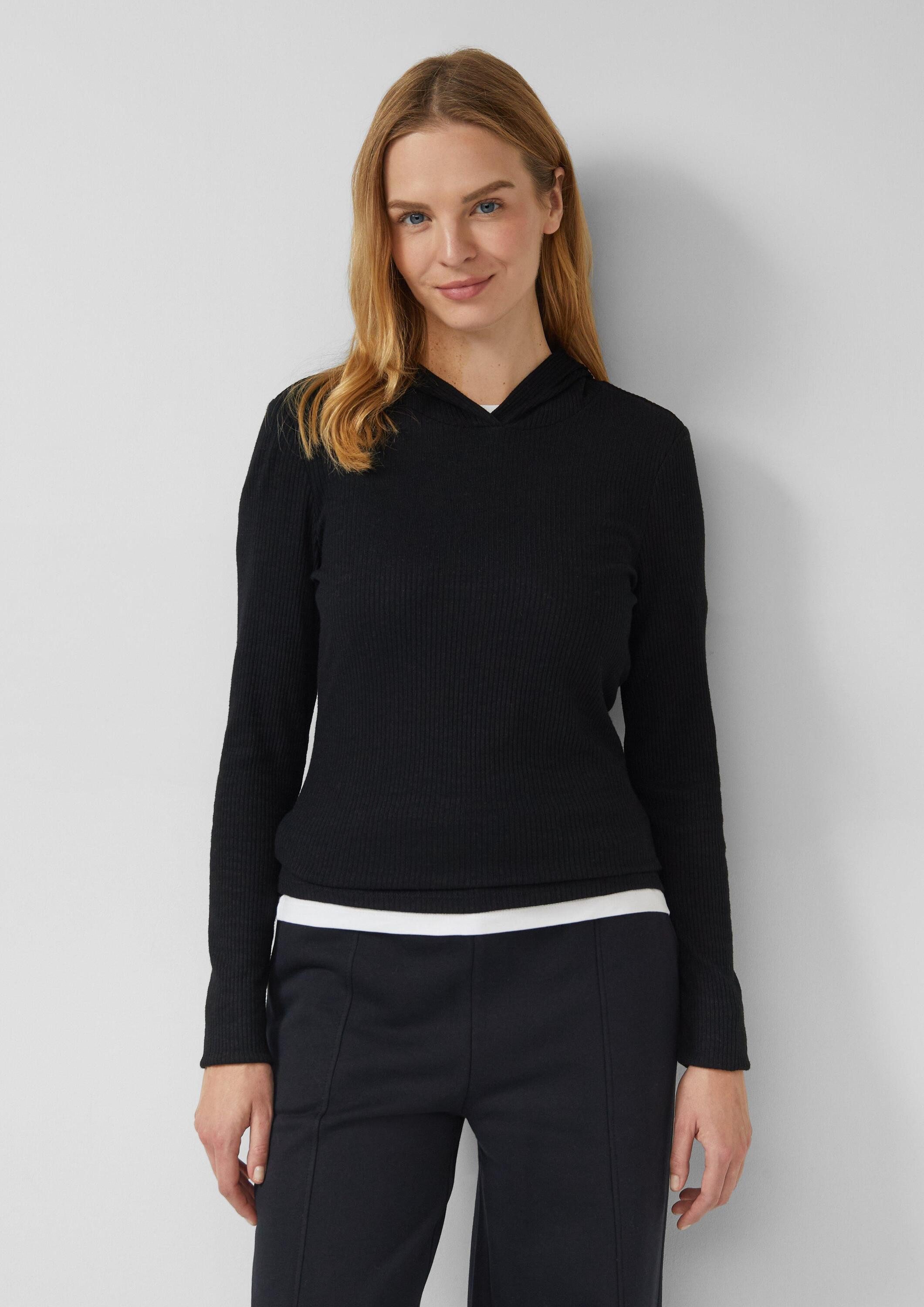 s.Oliver Langarmshirt T-Shirt Geripptes Kapuzen-T-Shirt im Slim Fit