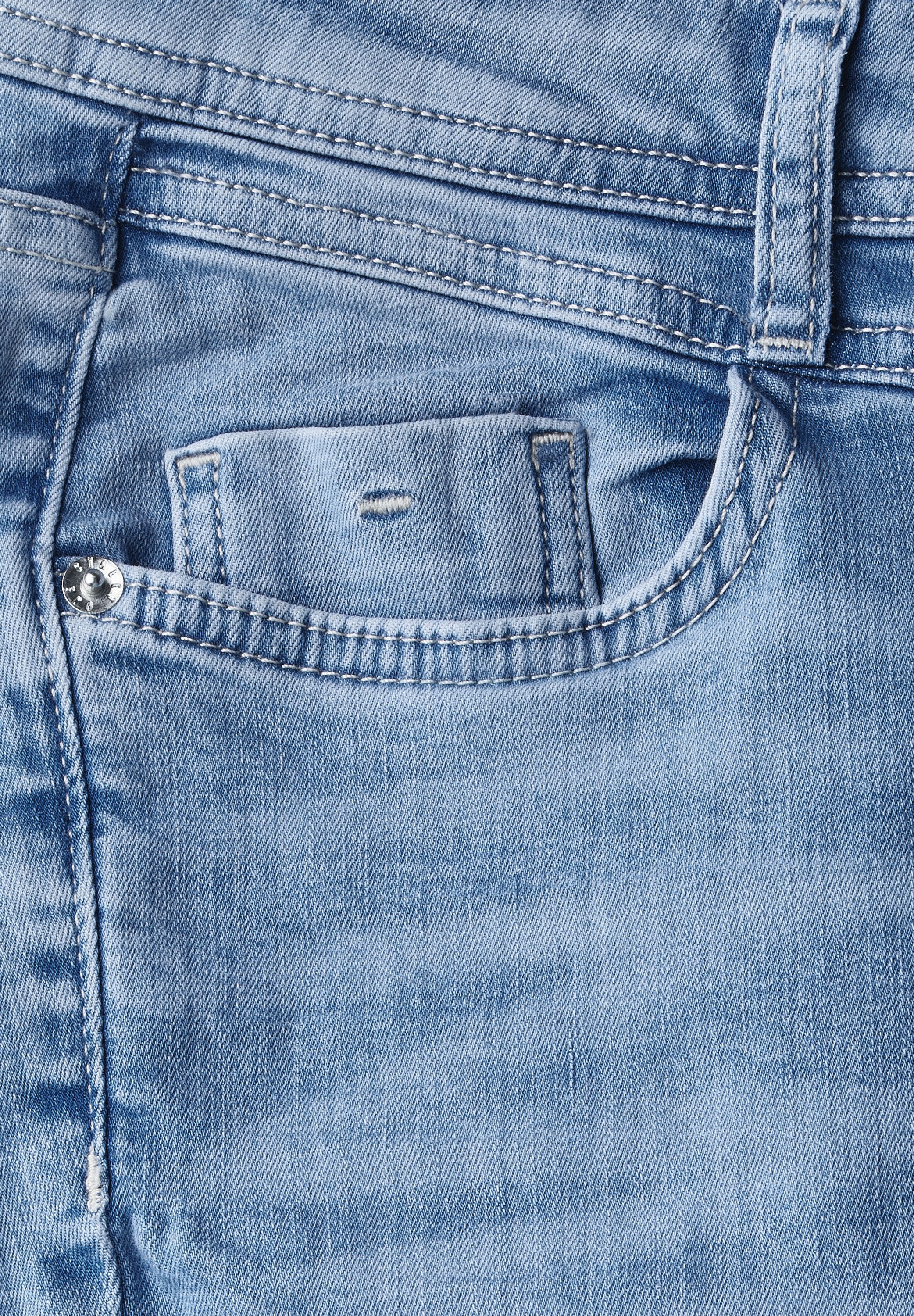 STREET ONE slim-fit jeans in a soft material mix