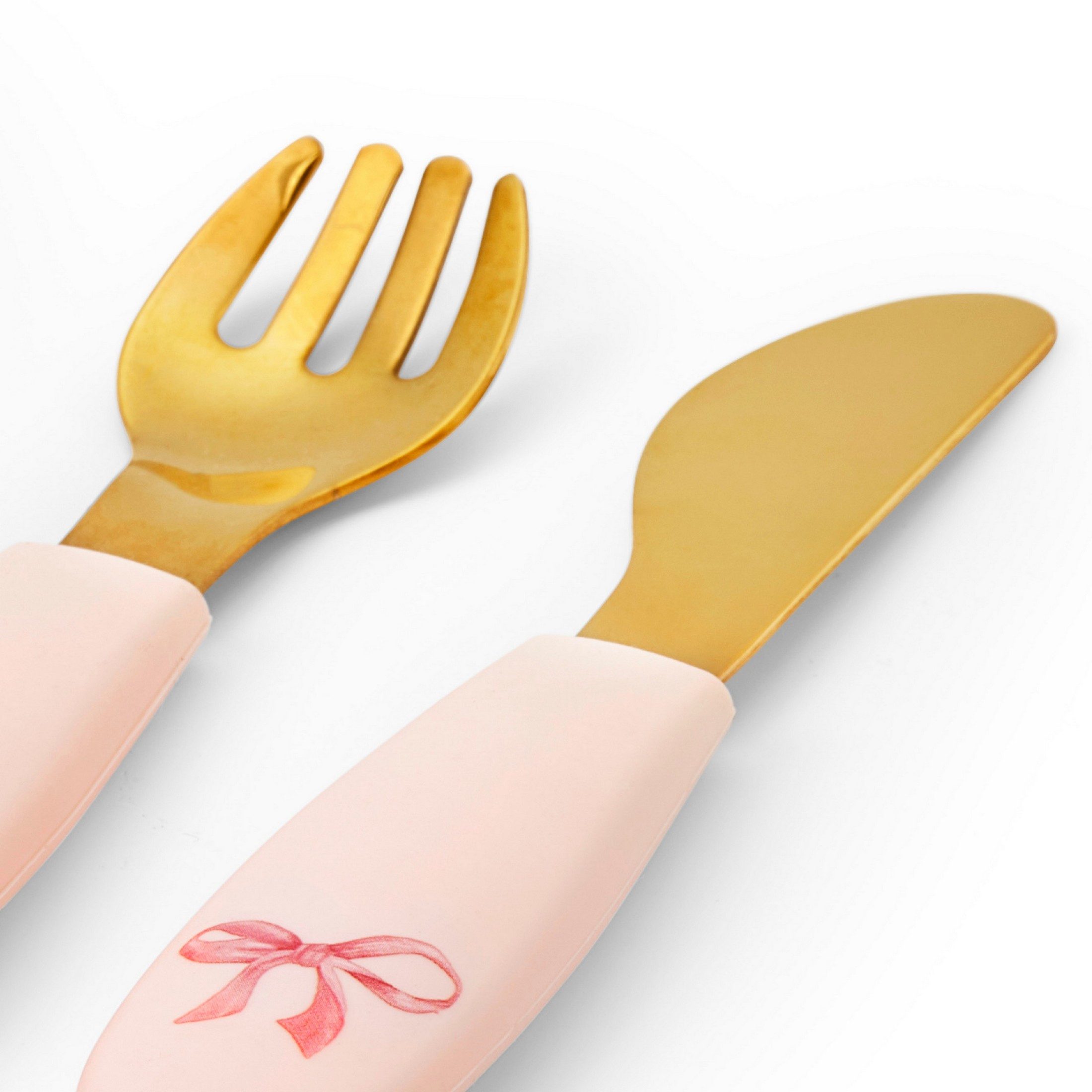 Elodie Kindergeschirr-Set Elodie Teller und Besteck, 3 Teile - Rosy Bow (3-tlg), 1 Personen, Silikon