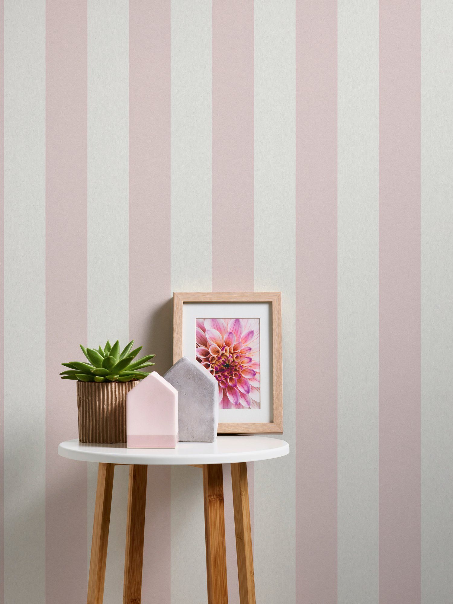 Bricoflor Vlies Streifentapete Rosa Weiß Ideal für Mädchenzimmer und Babyzi günstig online kaufen