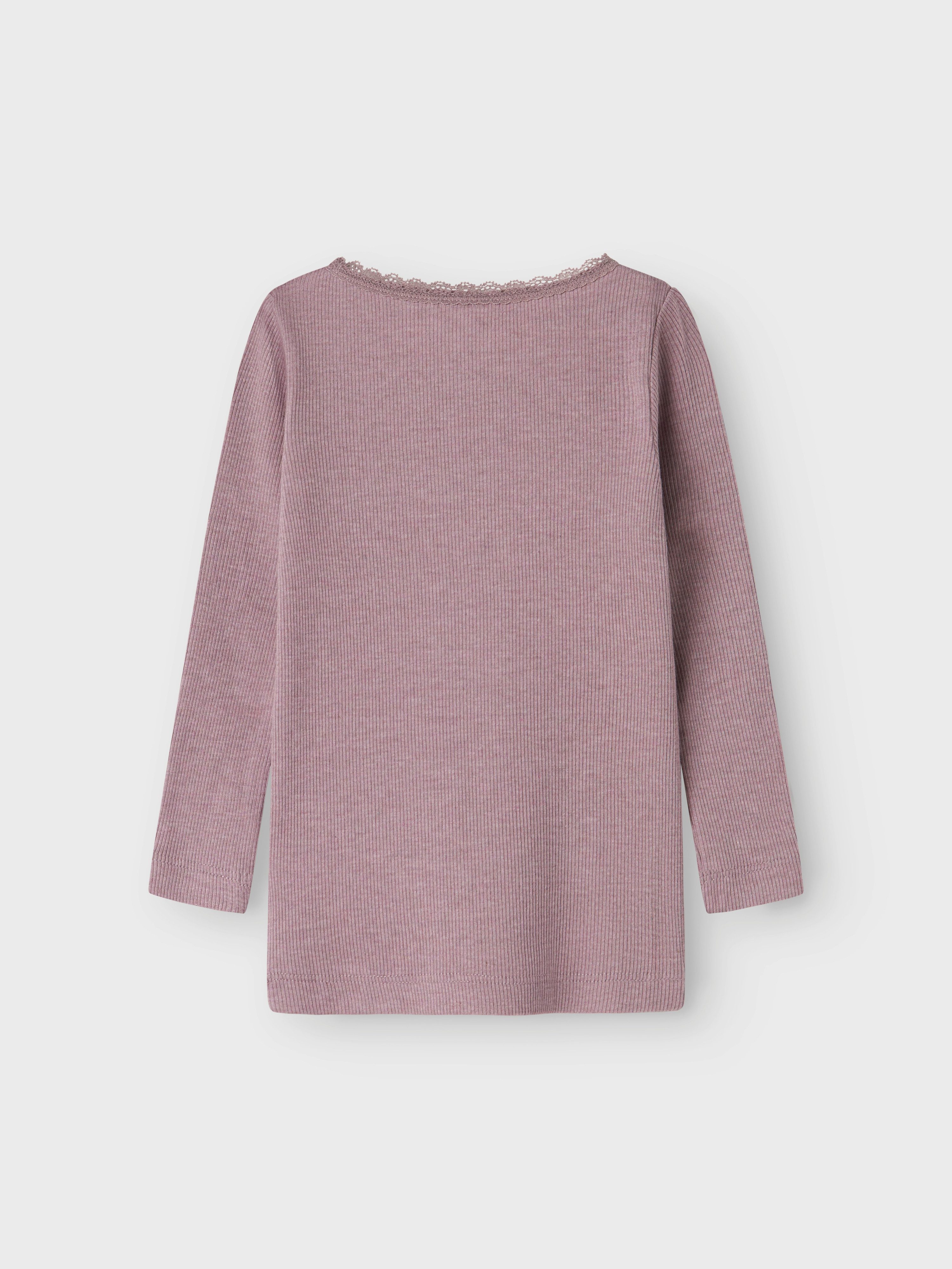 Name It Langarmshirt NMFKAB LS TOP NOOS in Feinripp und mit süßer Spitzenkante am Ausschnitt