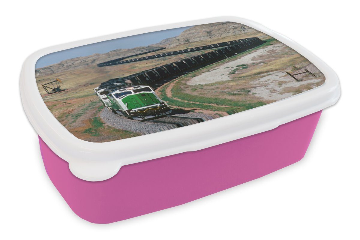 MuchoWow Lunchbox Ein langer Dampfzug in den Vereinigten Staaten, Kunststoff, (2-tlg), Brotbox für Erwachsene, Brotdose Kinder, Snackbox, Mädchen, Kunststoff rosa