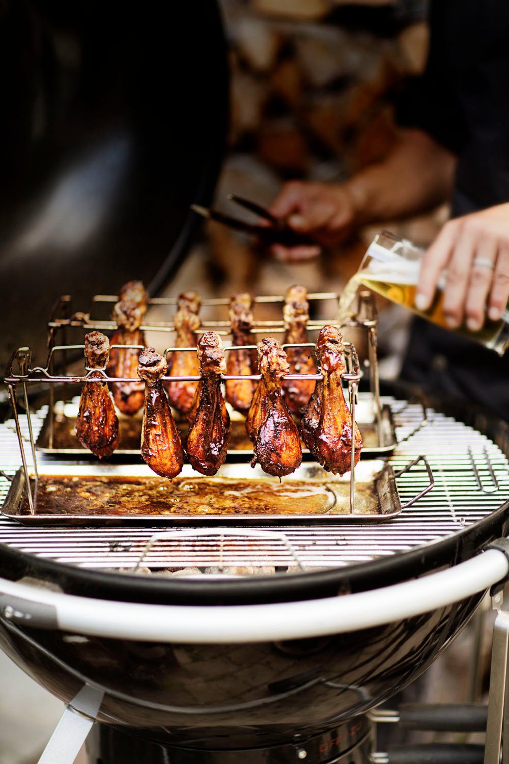 RÖSLE Grillguthalter Hähnchenrack, 25144, Edelstahl, für 12 Hähnchenteile