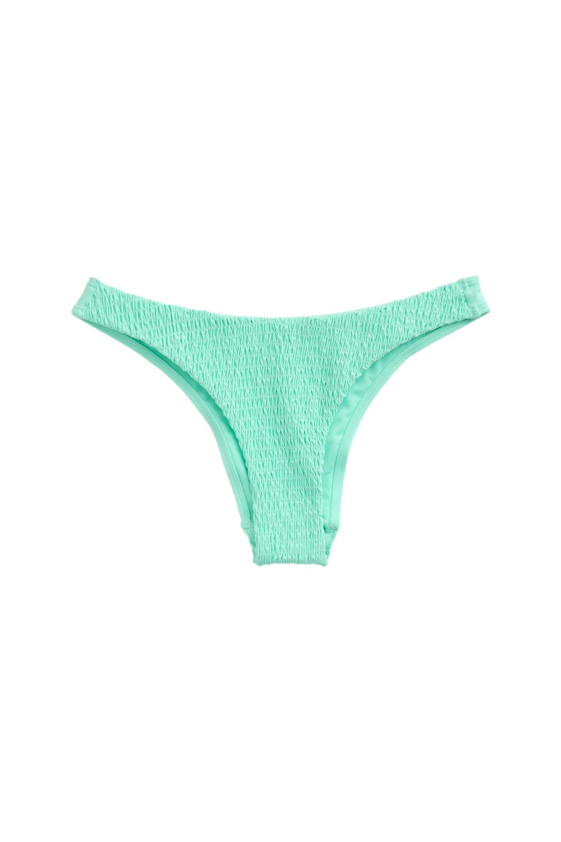 Next Bikini-Hose Gesmokte Bikinihose mit hohem Beinausschnitt (1-St)