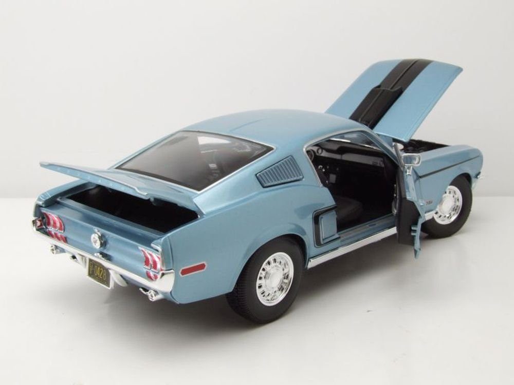 Maisto® Modellauto Ford Mustang GT Cobra Jet Fastback 1968 blau metallic, Maßstab 1:18