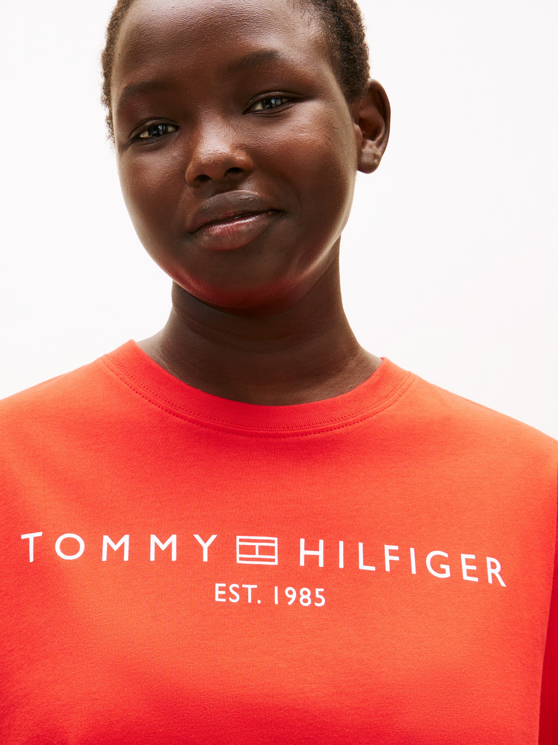 Tommy Hilfiger Curve T-Shirt CRV CORP LOGO TRAPEZE C-NK TEE in großen Größen