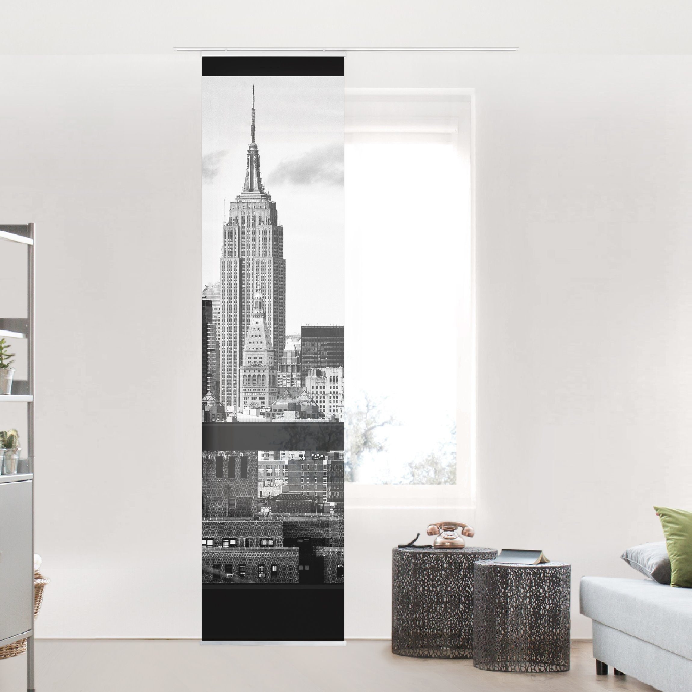 Bilderdepot24 Schiebegardine modern Flächenvorhang blickdicht New York schwarz weiß (1 St), halbtransparent, Wohnzimmer große Flächengardine lichtdurchlässig für Klemm-System