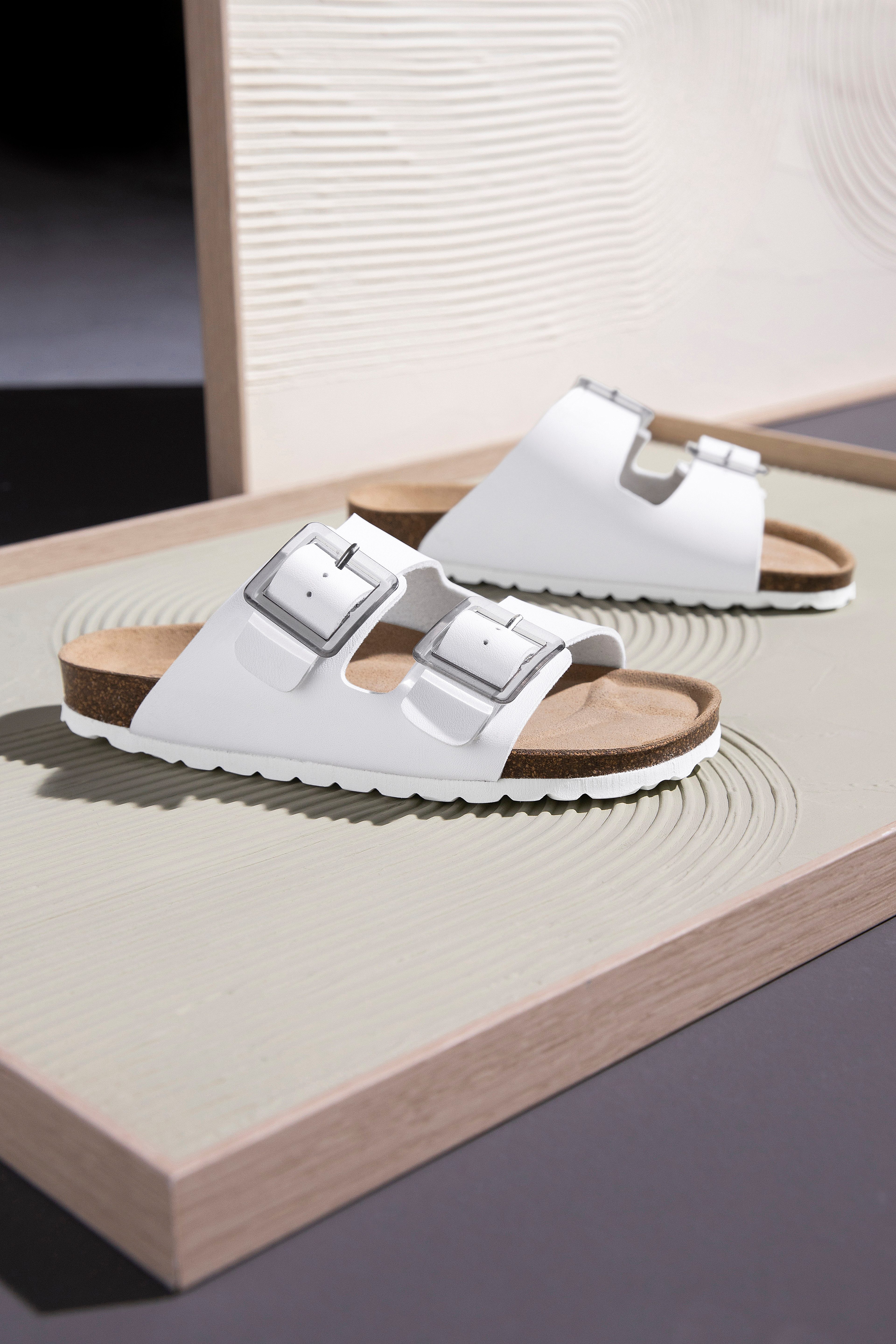Aniston SHOES Pantolette Sommerschuh, Hausschuh, Strandschuh - NEUE KOLLEKTION