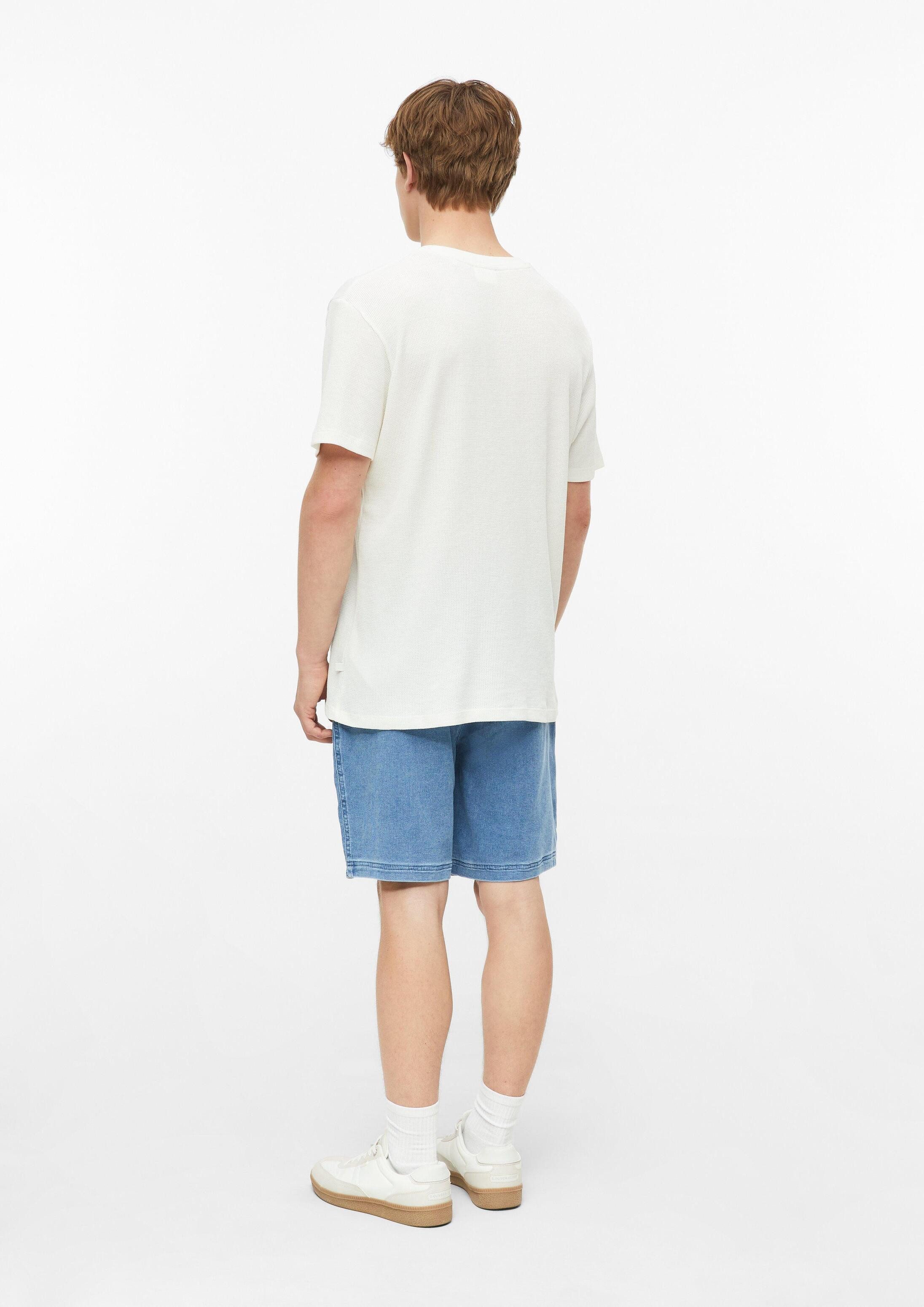 s.Oliver Jeansshorts Jeans-Bermuda DETROIT Detroit: Strukturierte Bermuda in Jeans-Optik