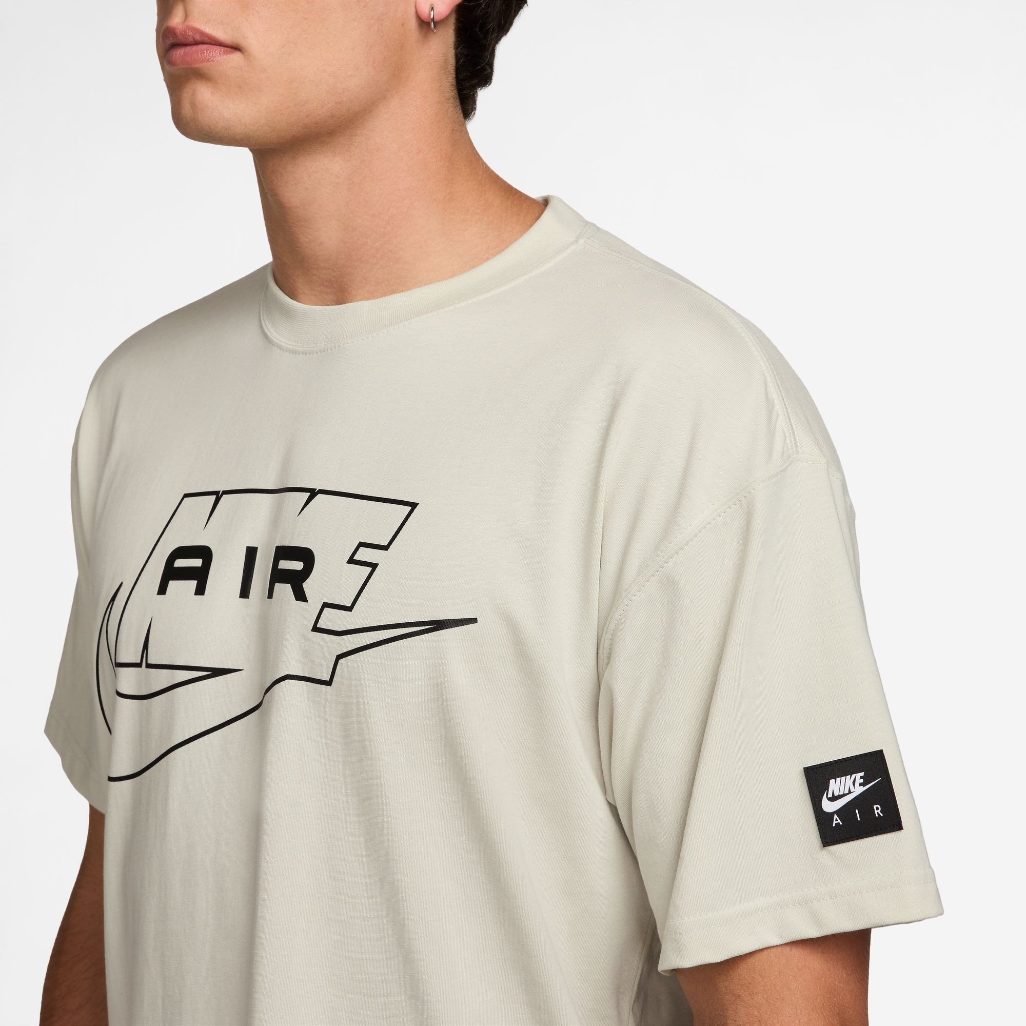 Nike T-Shirt U NSW TEE LSE AIR sportlicher Schnitt, für Freizeit und Sport