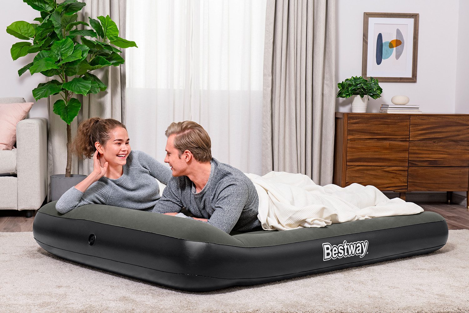 Bestway Luftbett TriTech® 191 x 137 x 30 cm, (Packung, 1-tlg., Für 2 Personen), Ideal für den Innen- und Außengebrauch