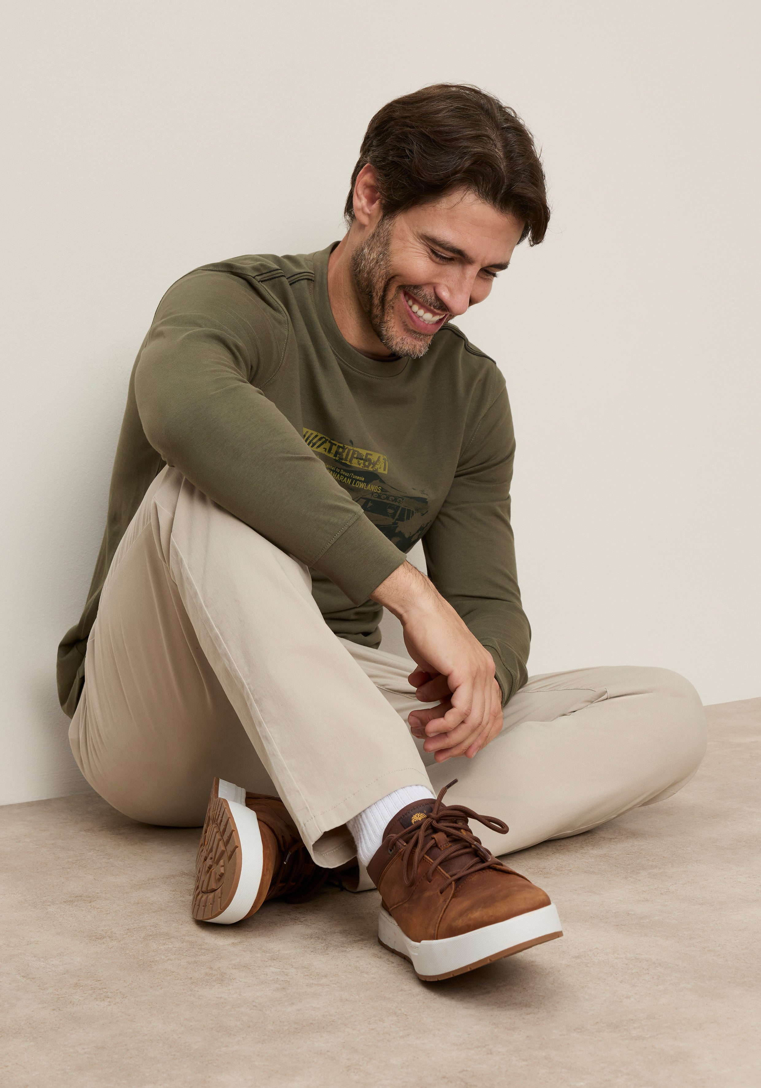 Zum Outfit 10