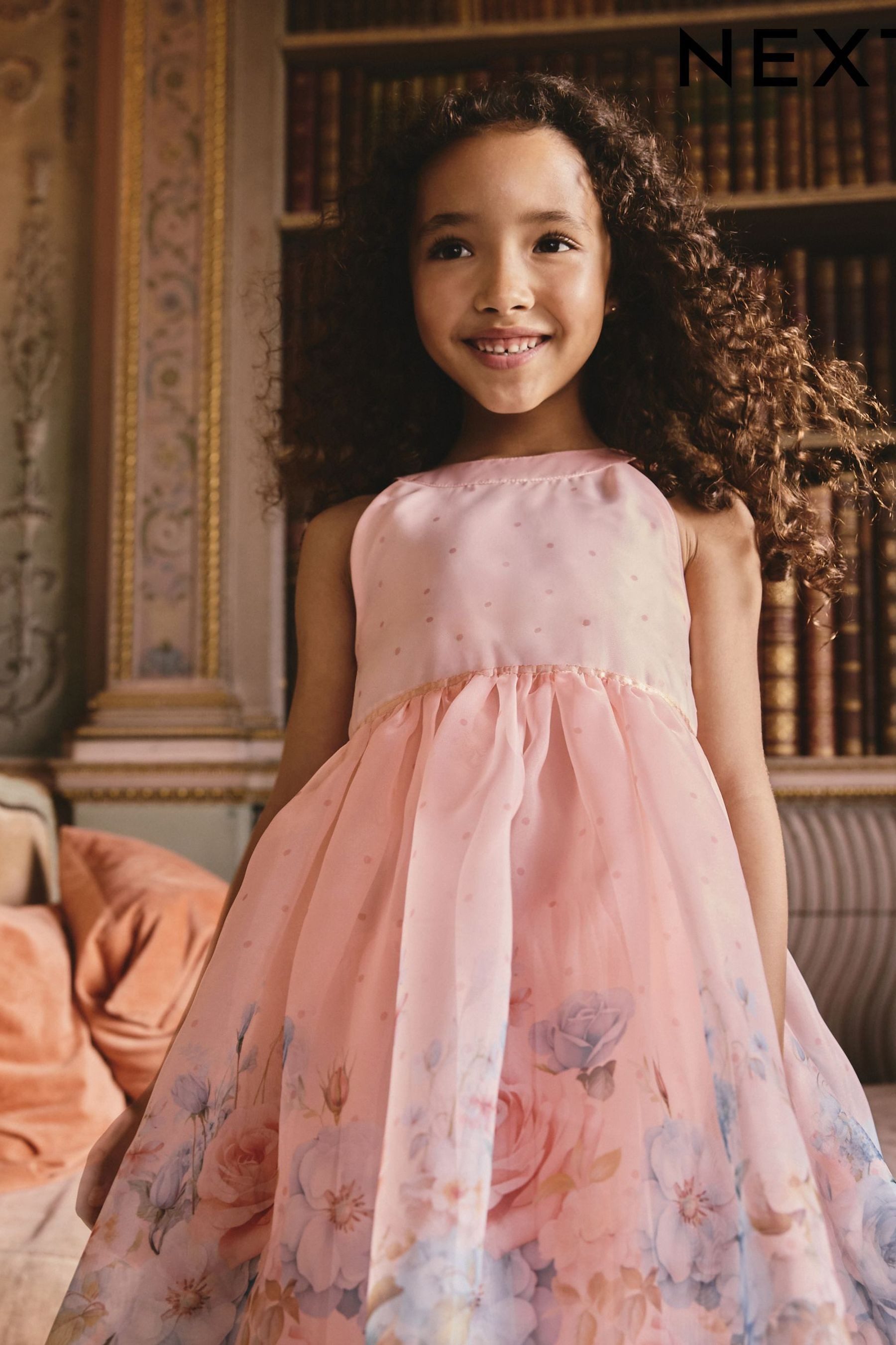 Next Partykleid Ärmelloses, festliches Kleid (1-tlg)