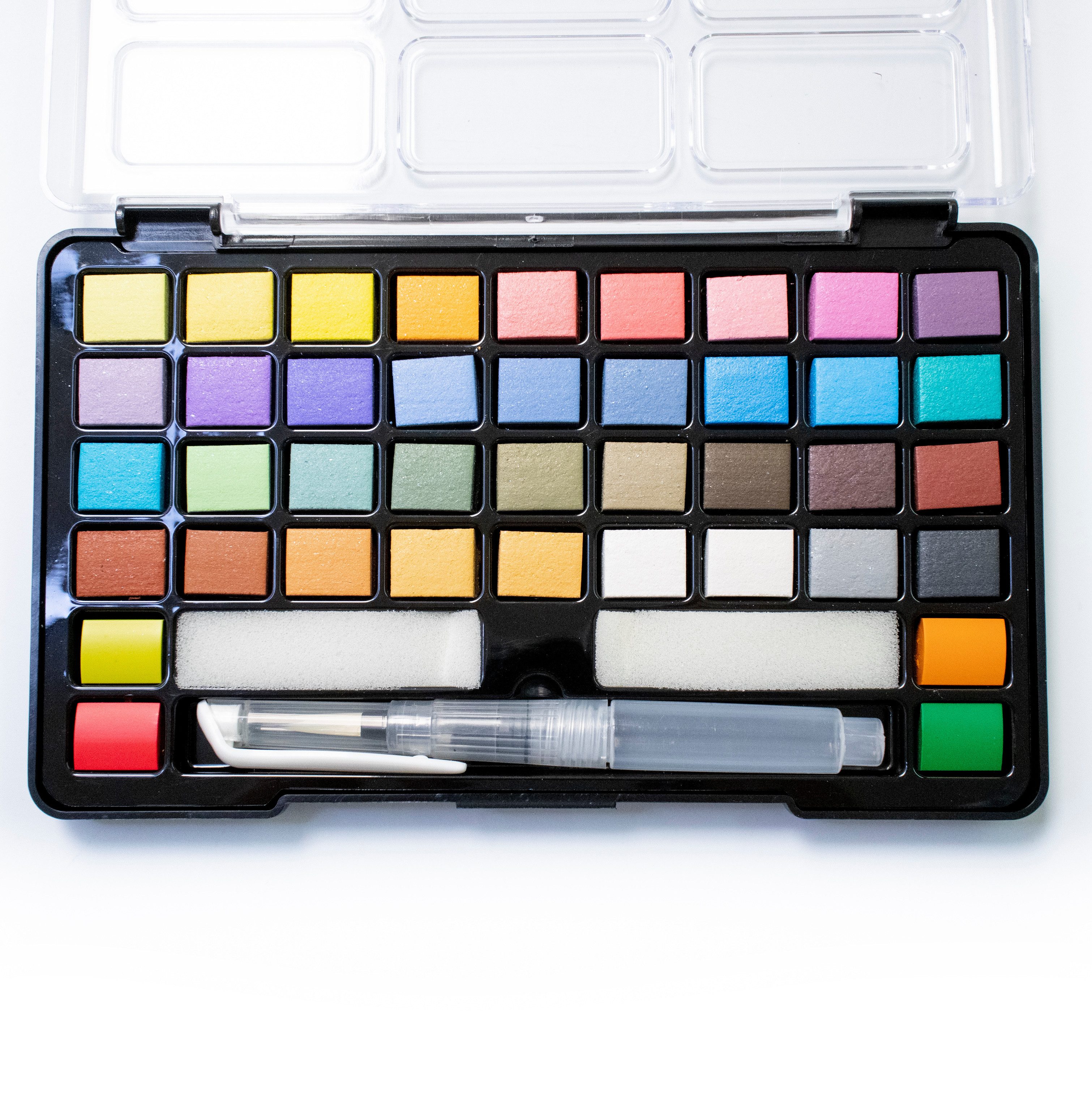 Artecho Aquarellfarbe Set– 40 Wasserfarben inkl. Perlglanz & Neon mit Wasserpinsel & Schwamm, Ideal für Anfänger & Hobbykünstler