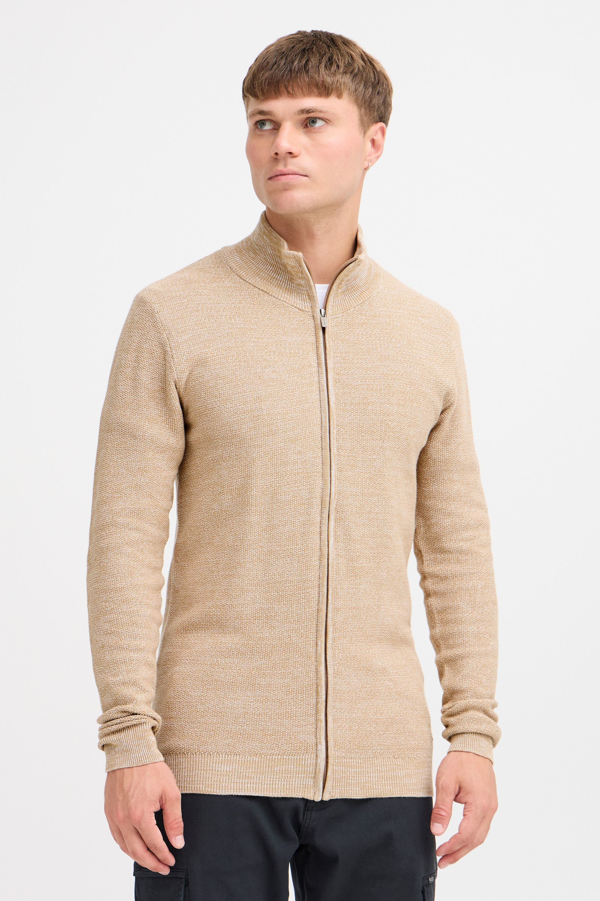 Strickjacke IDJadan