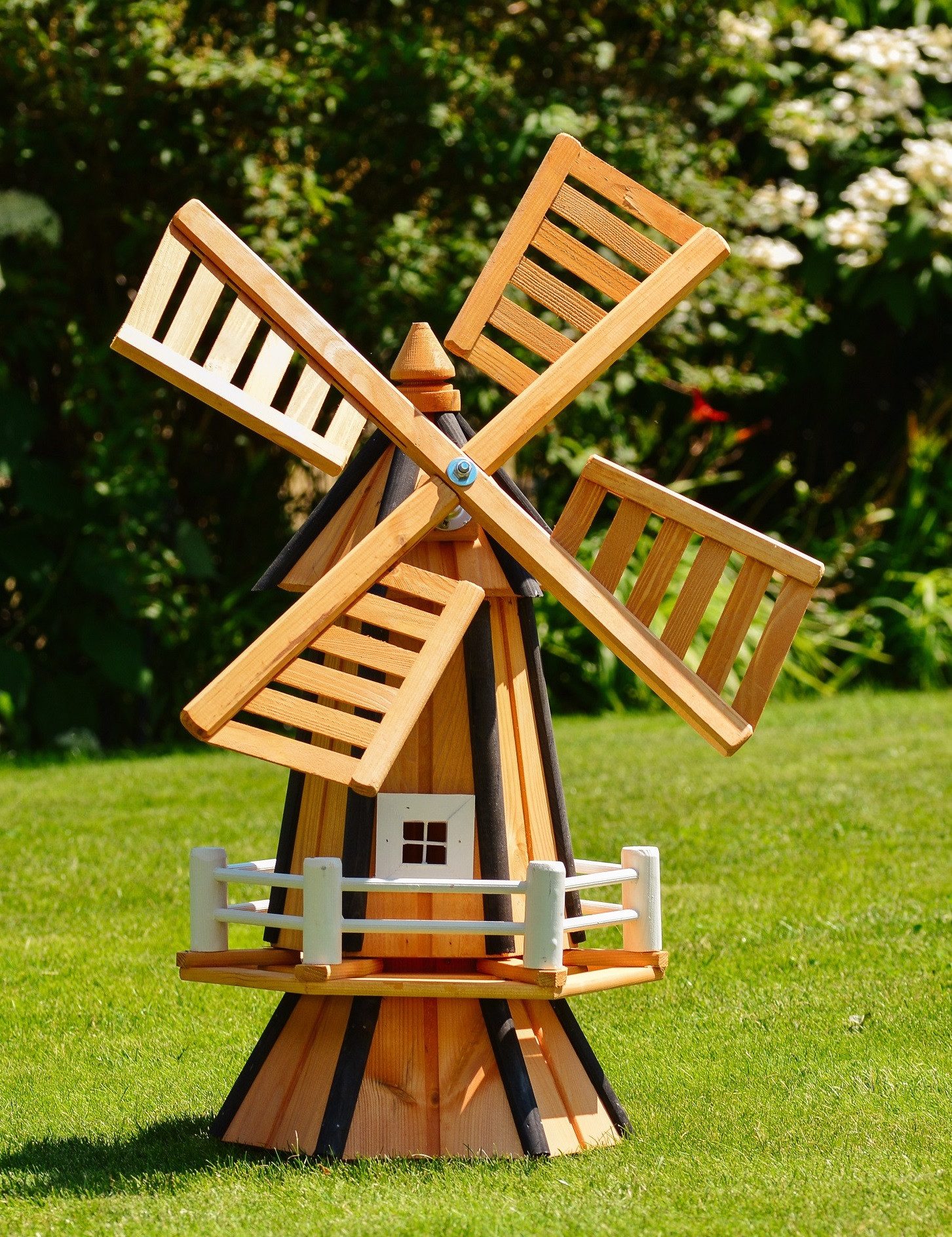 Gartenfigur Kleine Holzwindmühle – Höhe 77 cm