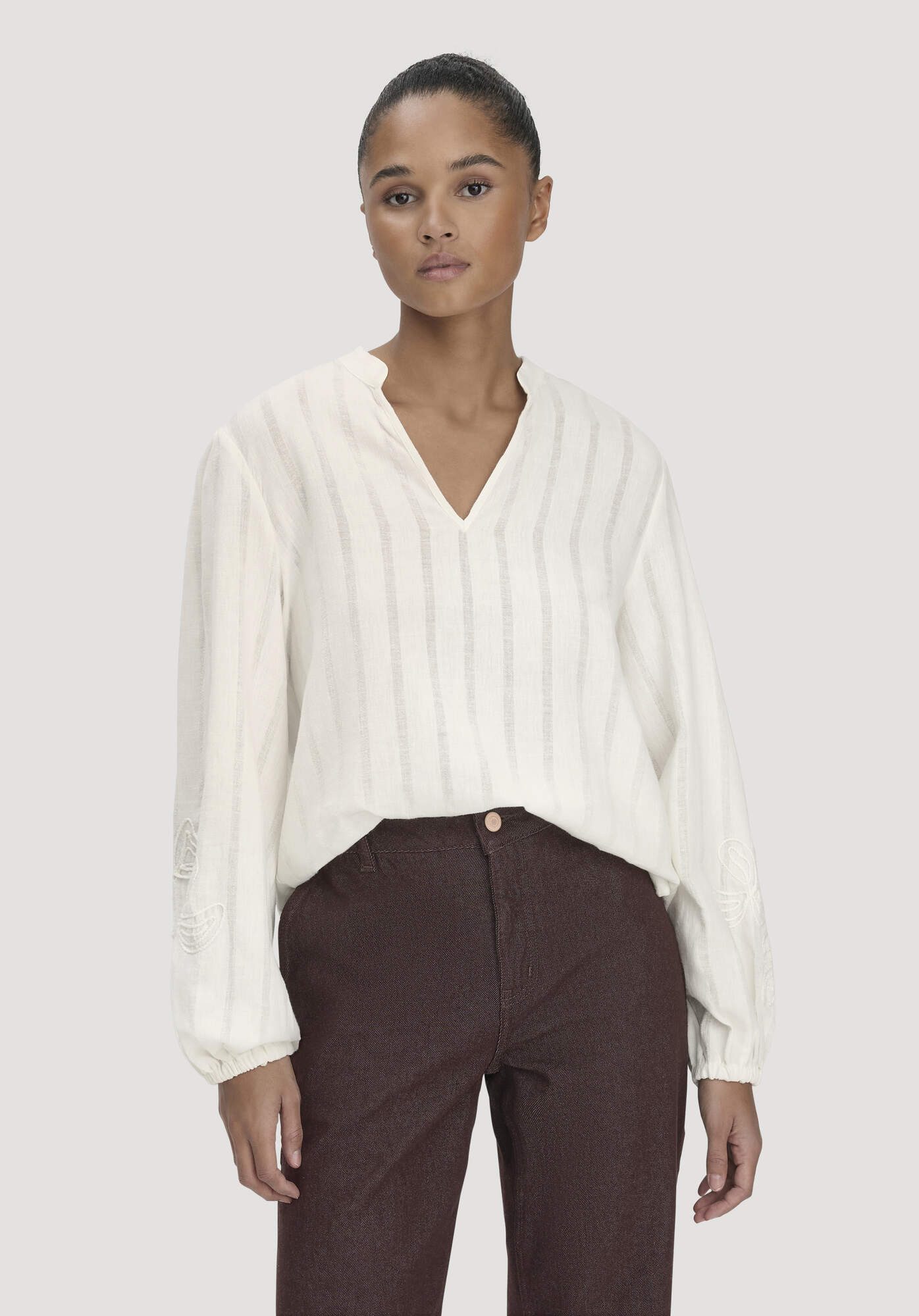 Hessnatur Klassische Bluse aus Bio-Baumwolle mit Leinen (1-tlg)