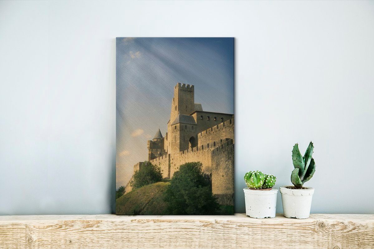 inkl. St), Leinwandbild cm Schloss, - Gemälde, 20x30 (1 fertig Zackenaufhänger, Carcassonne - Sonne Leinwandbild OneMillionCanvasses® bespannt