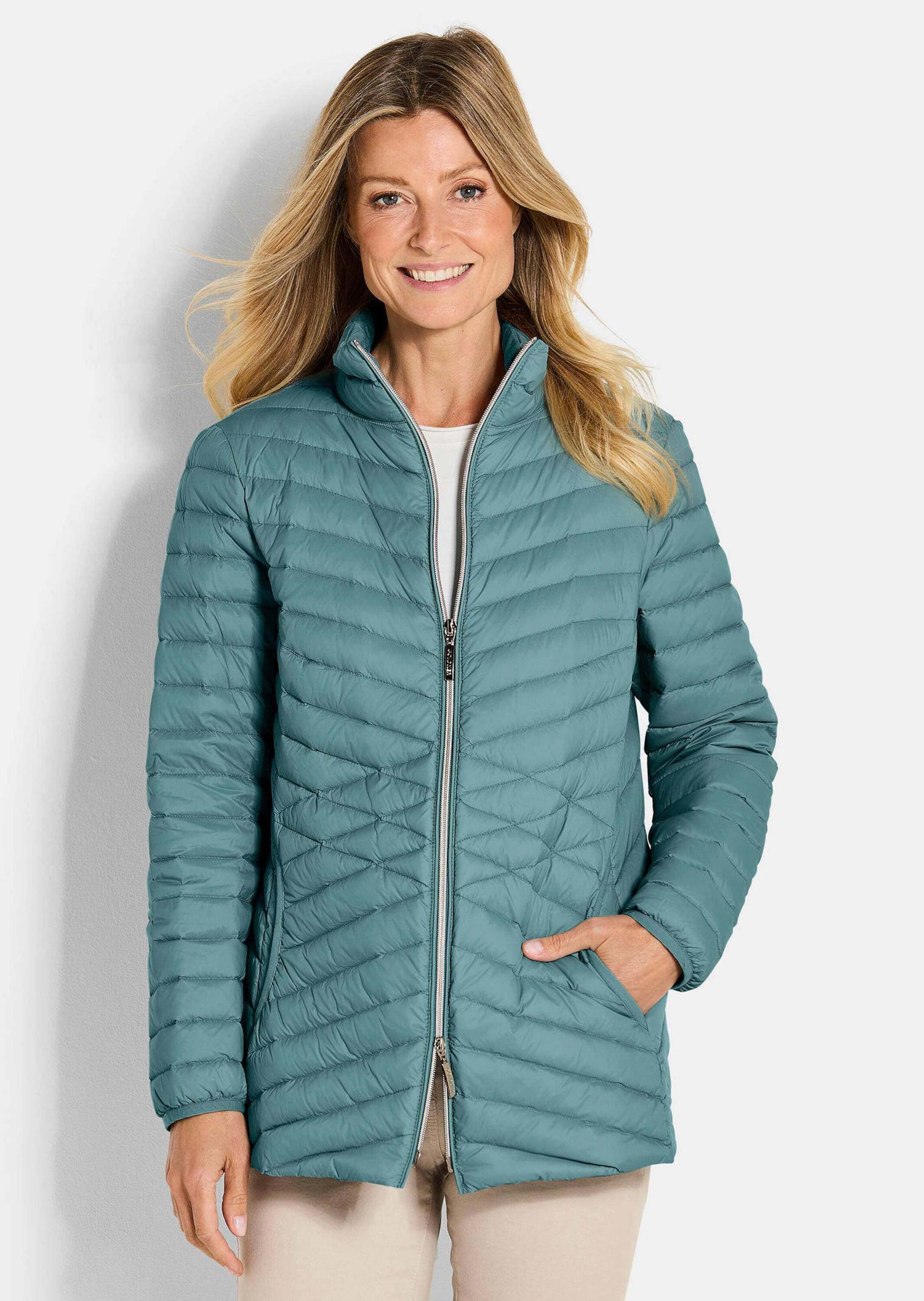GOLDNER Steppjacke Herbstjacke mit Daunen, Stehkragen Verlängerte Jacke in femininer Steppung mit Reißverschluss