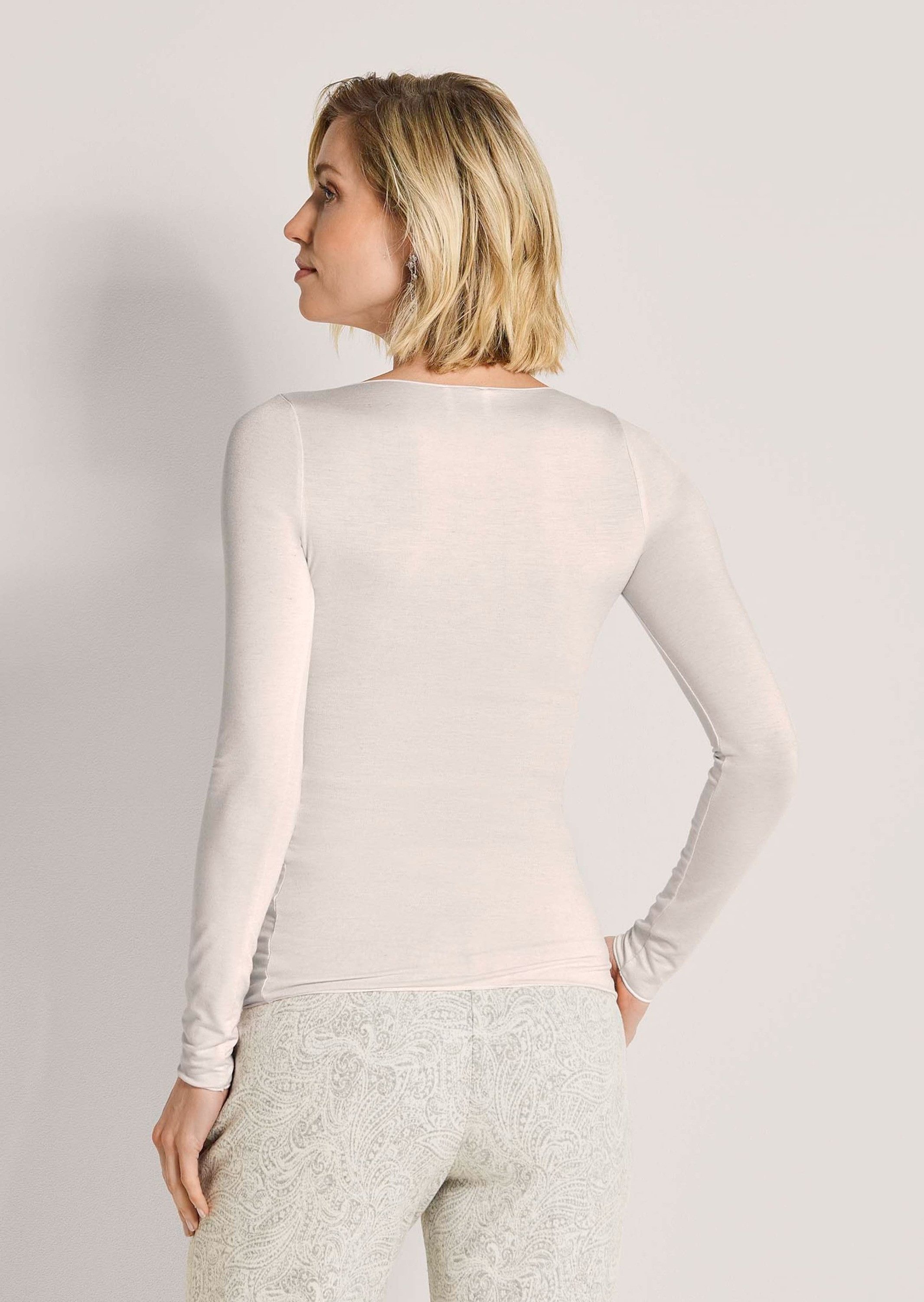 MADELEINE Langarmshirt Langarmshirt mit Rundhals & Kaschmir Softes Oberteil zum Kombinieren & Unterziehen