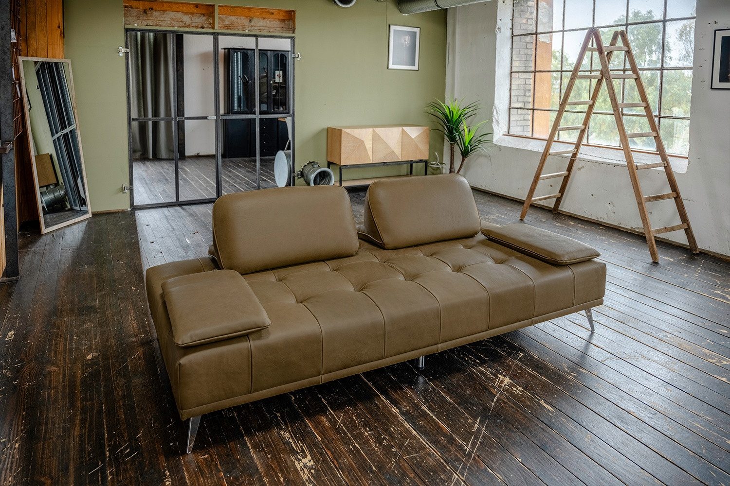 KAWOLA Schlafsofa WIOLO Daybed Leder camel - Komfort & Flexibilität, Couch mit Schlaffunktion, inklusive Kissen, verschiebbar