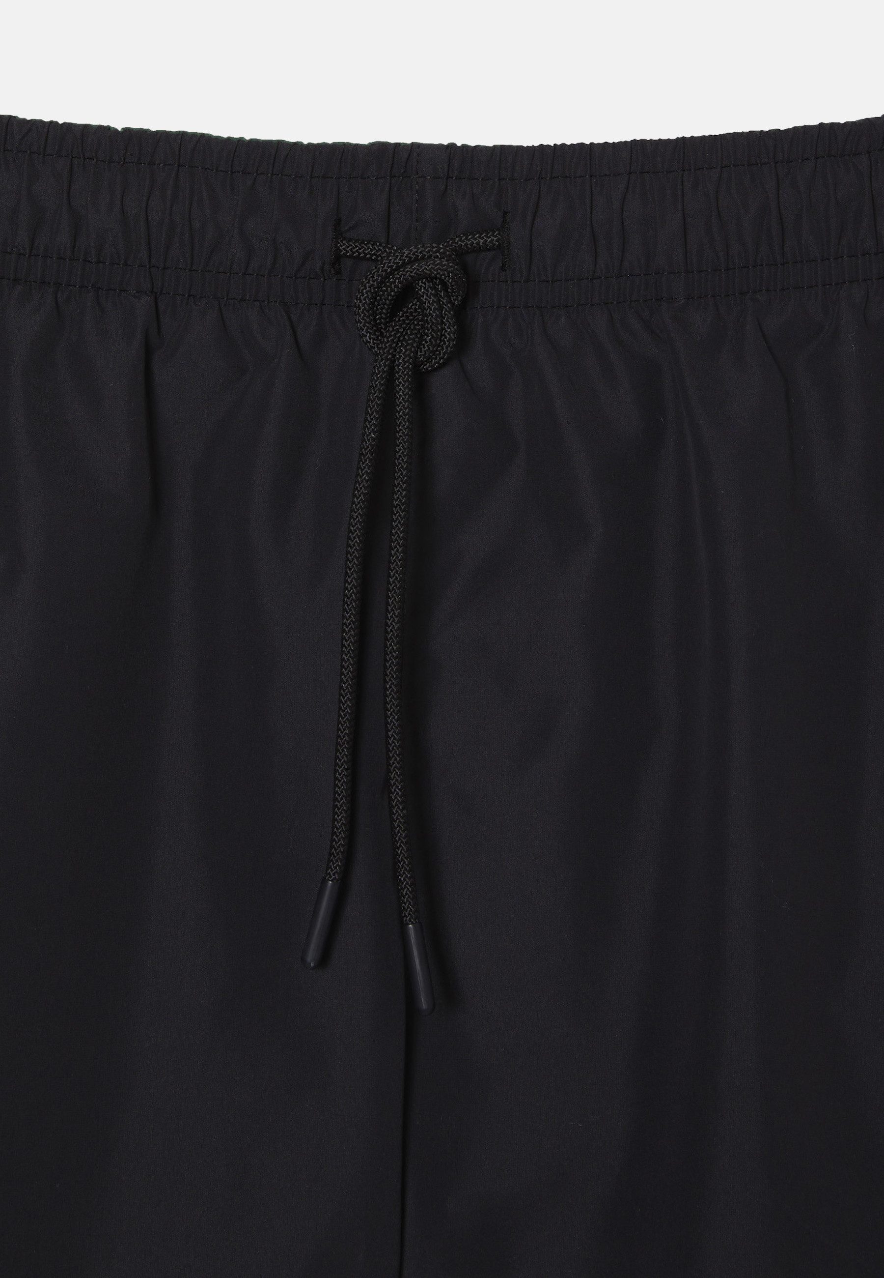 Lacoste Badeshorts Badehose Bade-Shorts mit Taschen, Mesh-Futter und (1-St)