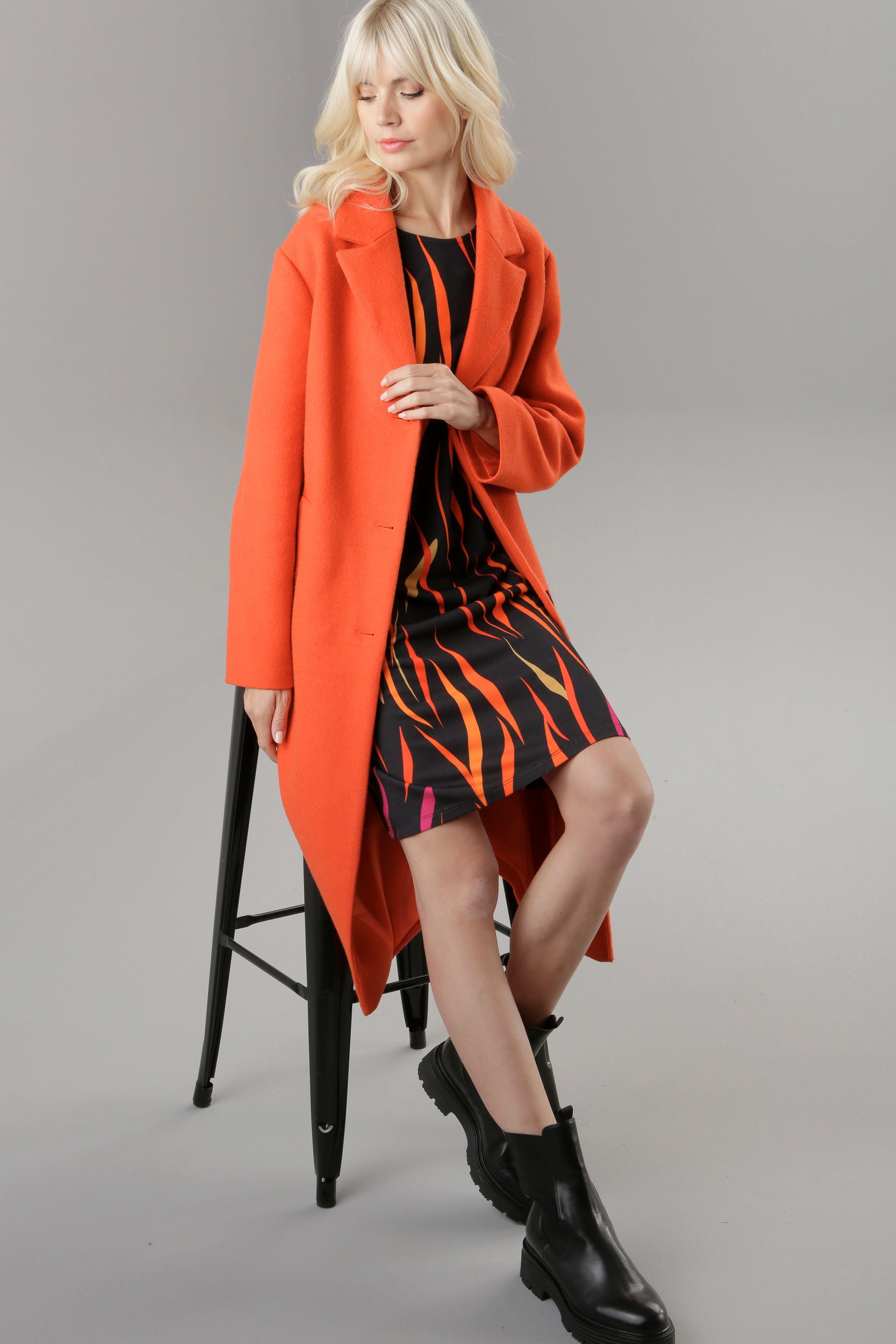 SELECTED Reverskragen mit Aniston orange Langmantel