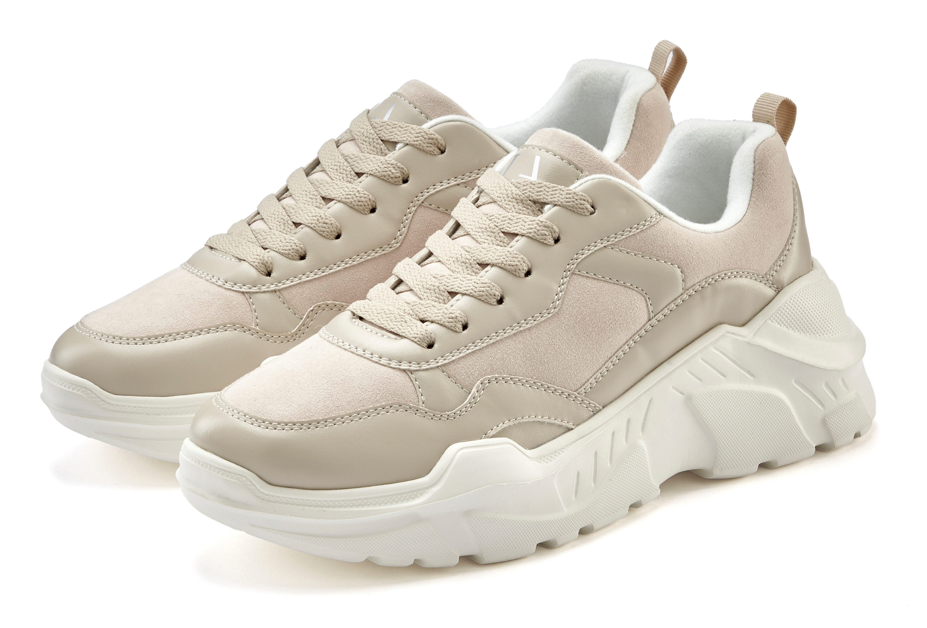 Sneaker