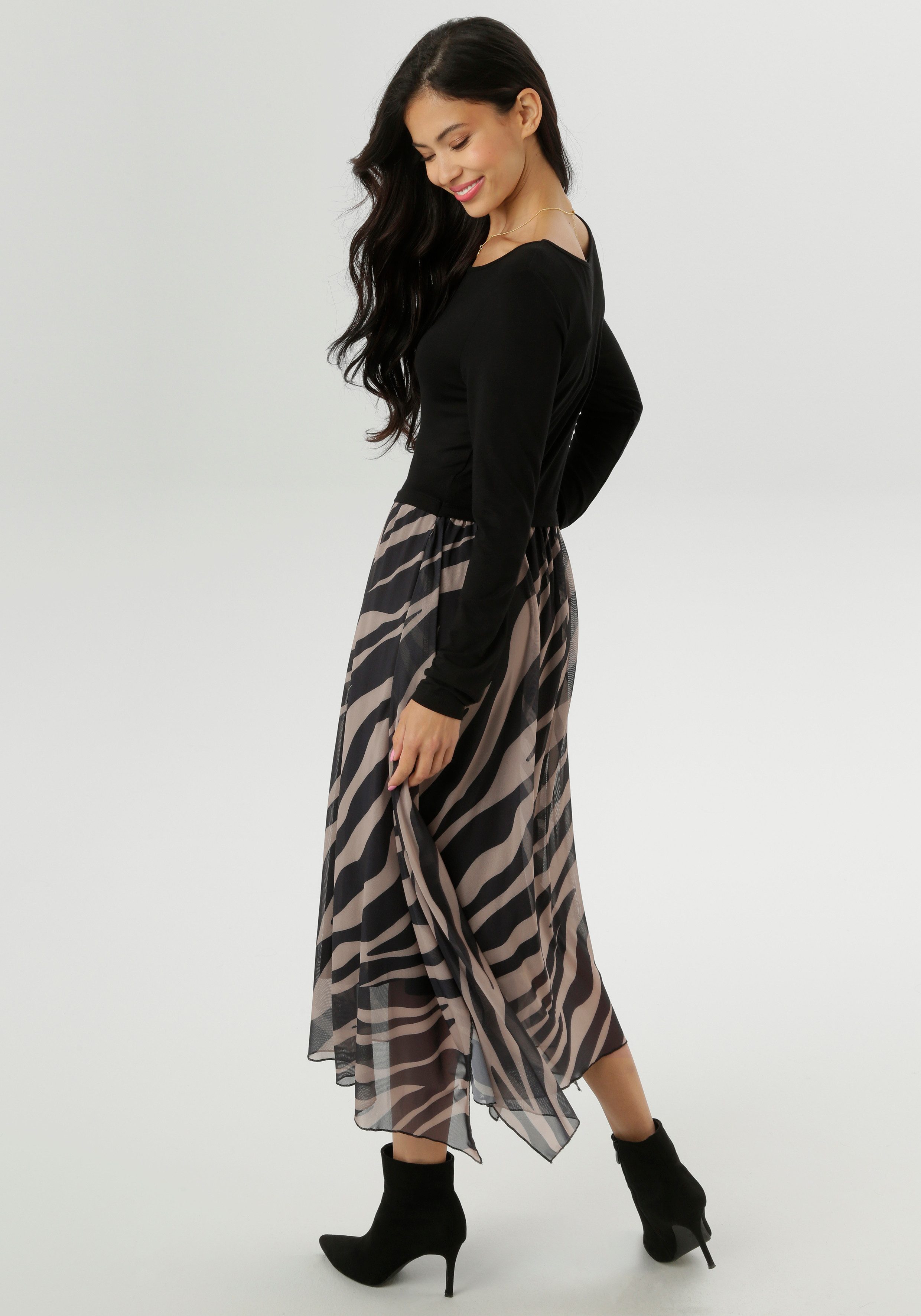 Aniston SELECTED Jerseykleid im Materialmix mit günstig online kaufen