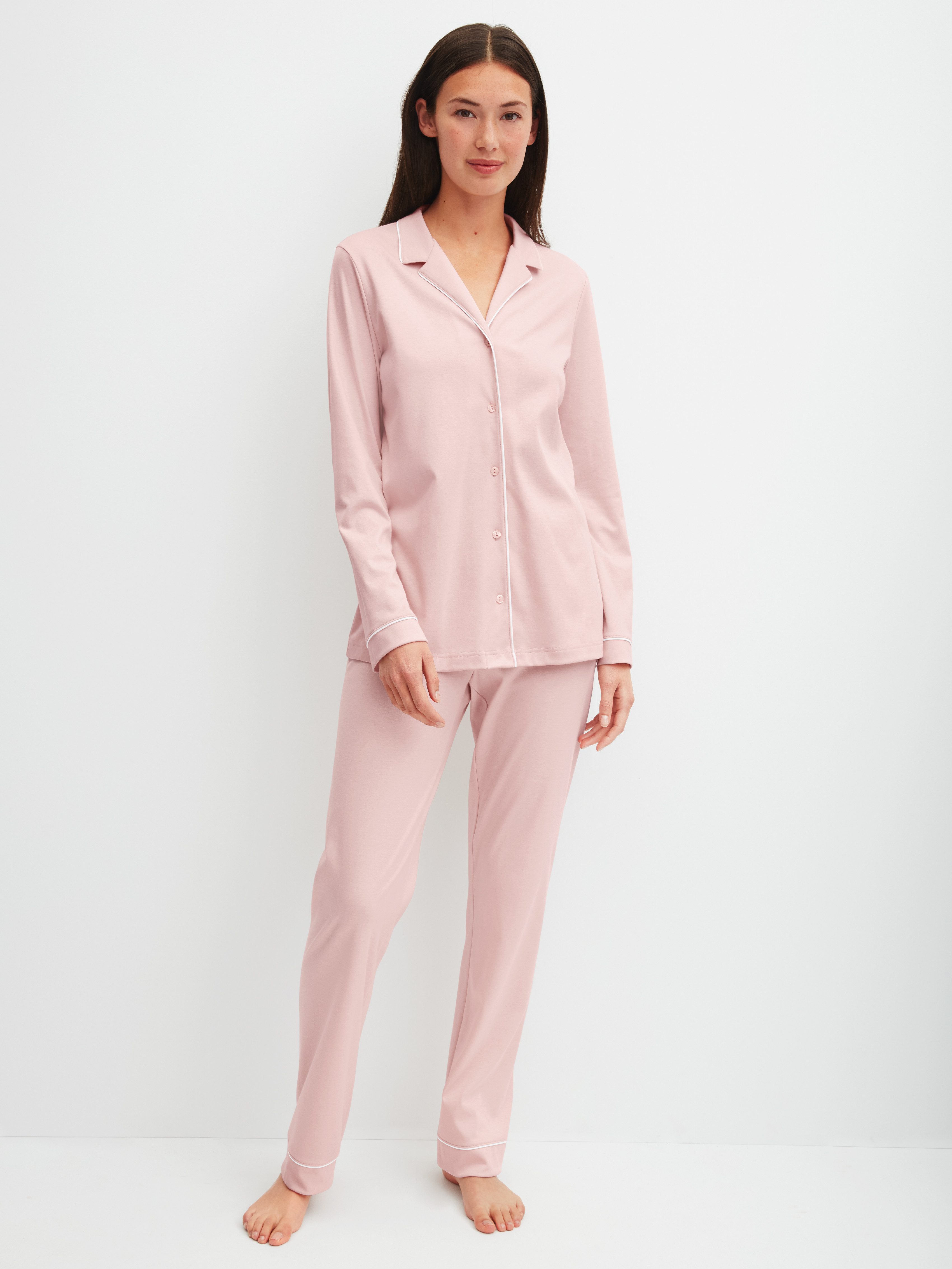 CALIDA Schlafanzug Night Lovers (2 tlg) Knopfleiste, Pure Cotton, Interlock-Qualität, Langarm