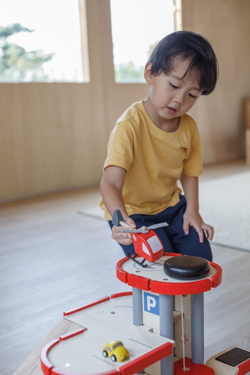 Plantoys Spielzeug-Hubschrauber Helicopter – Bild 5 von 5